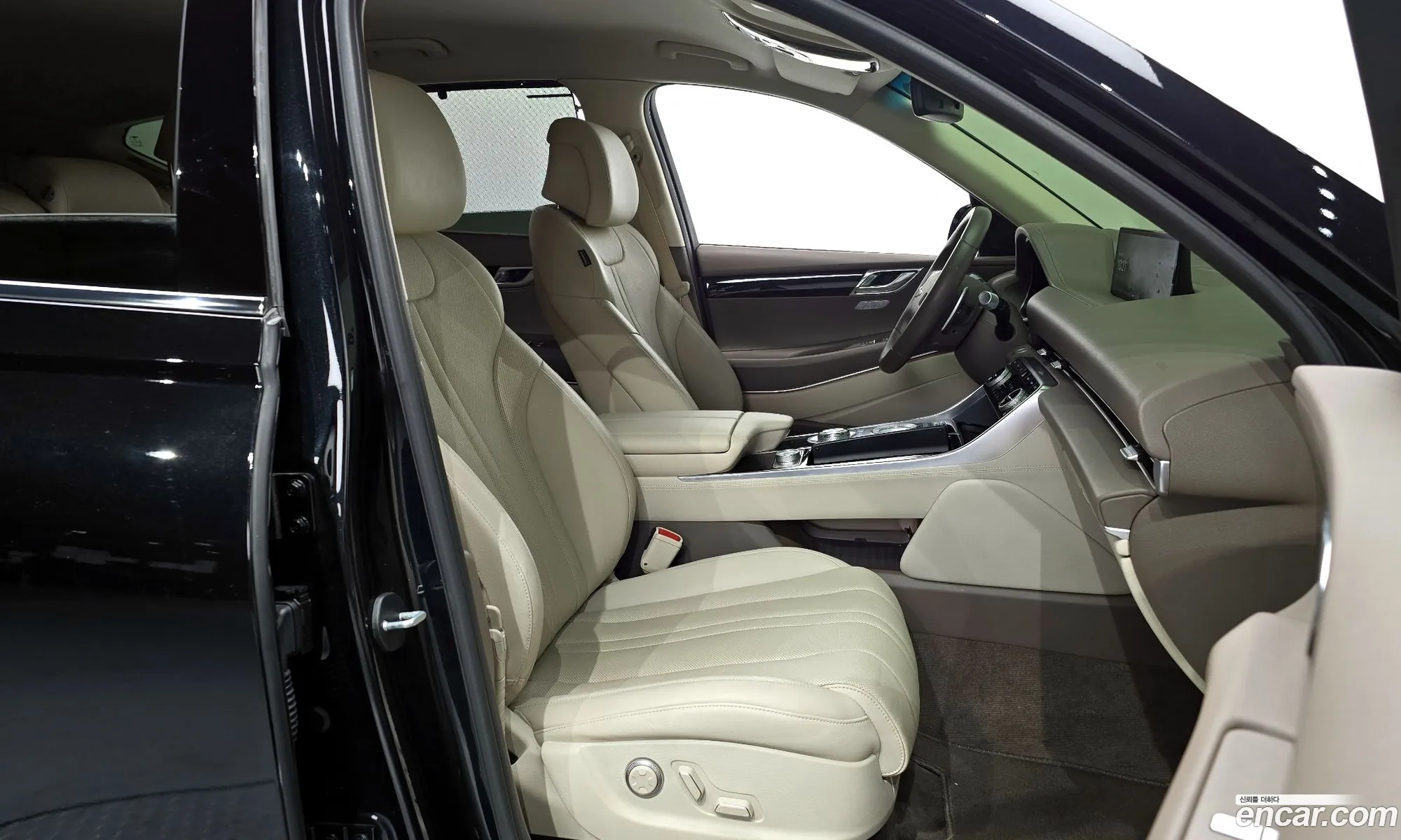 Genesis GV80 2022 — 12
