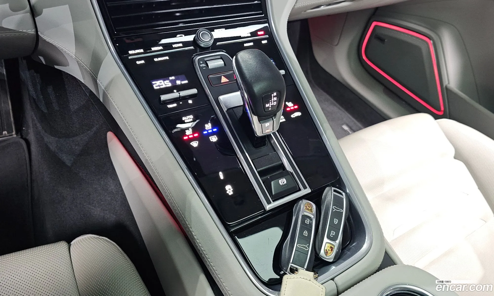 Porsche Panamera 2019 WP0AF2972KL145203 — 5