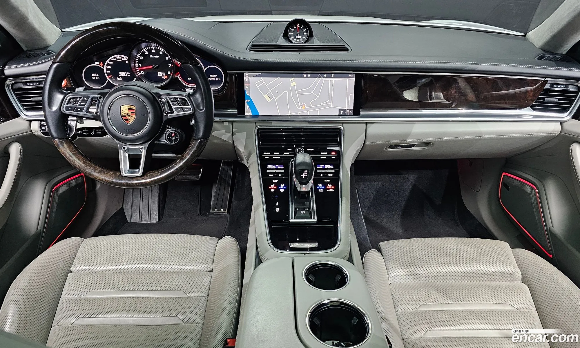Porsche Panamera 2019 WP0AF2972KL145203 — 14