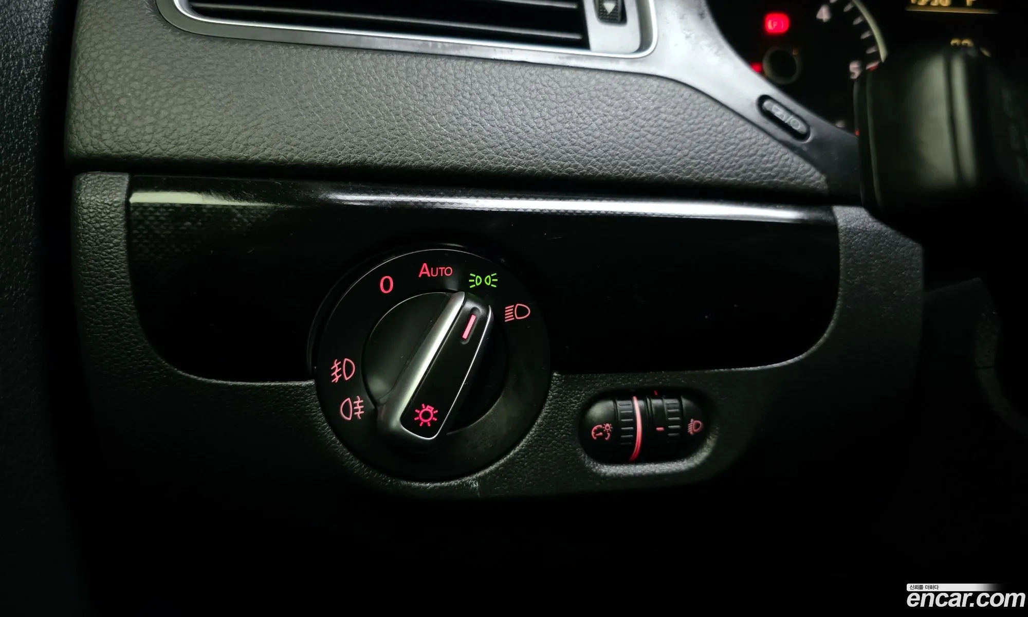 Volkswagen Jetta 2013 WVWZZZ16ZEM011288 — 13