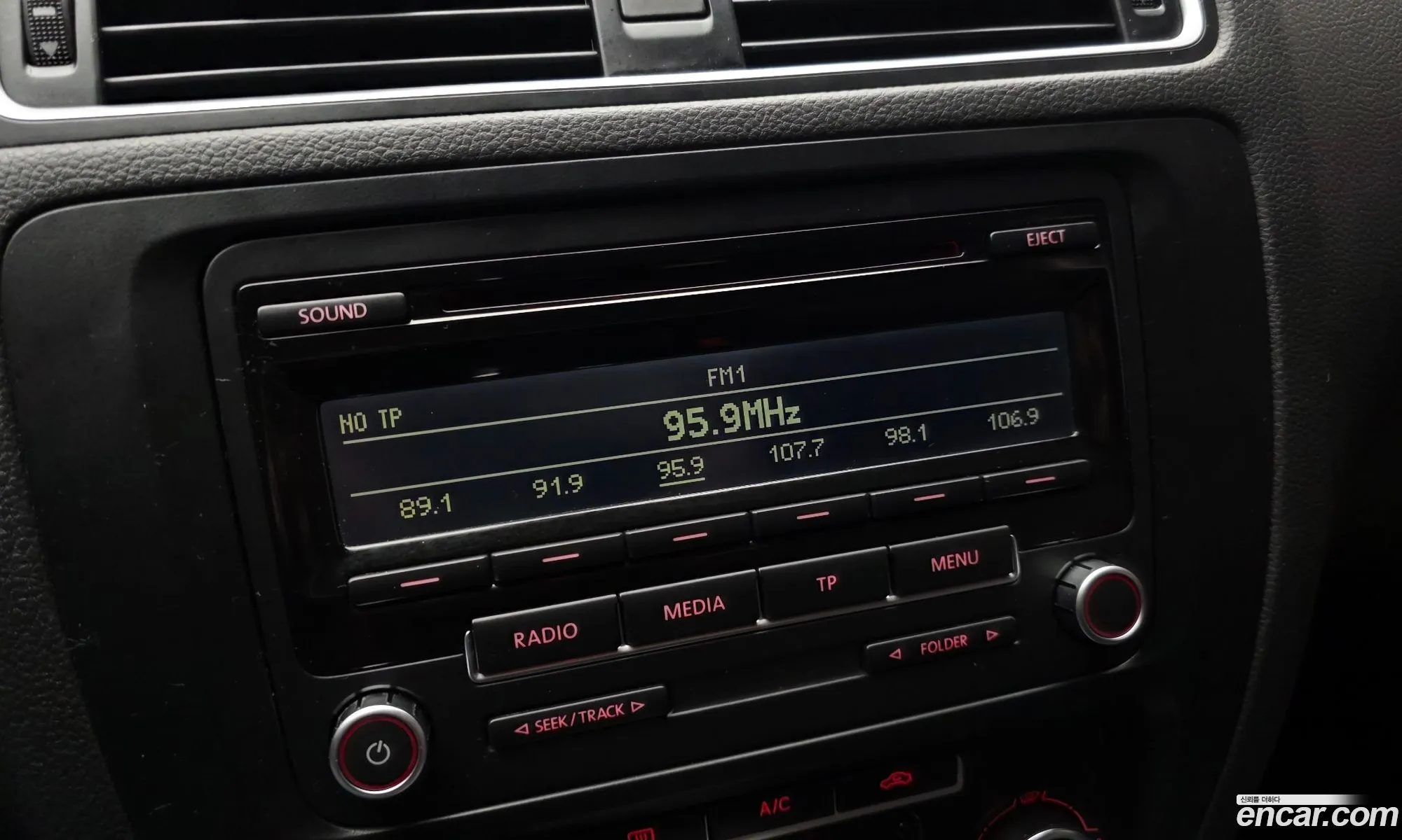 Volkswagen Jetta 2013 WVWZZZ16ZEM011288 — 19