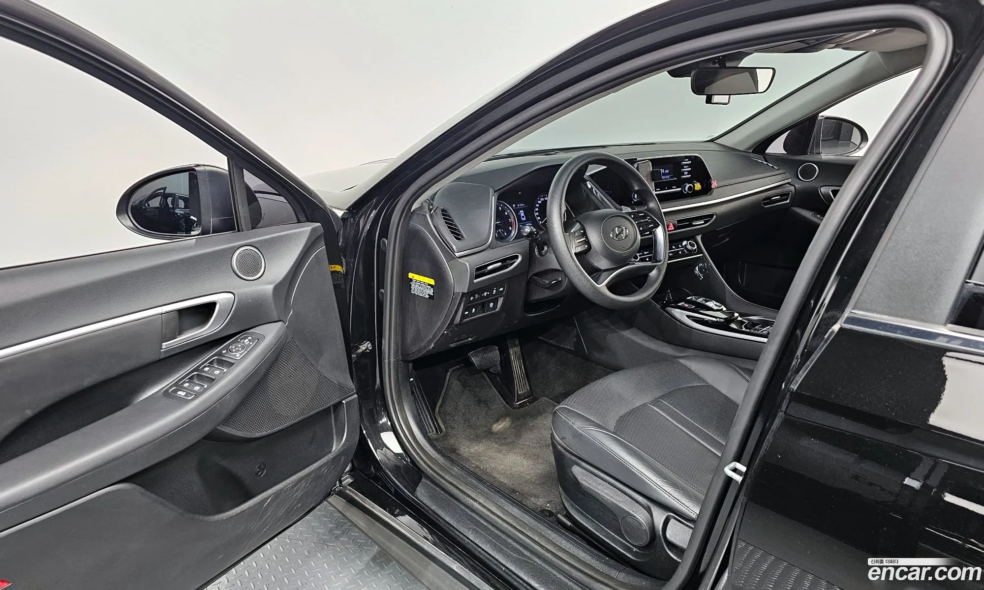 Hyundai Sonata 2019 KMHL141EBLA003583 — 10