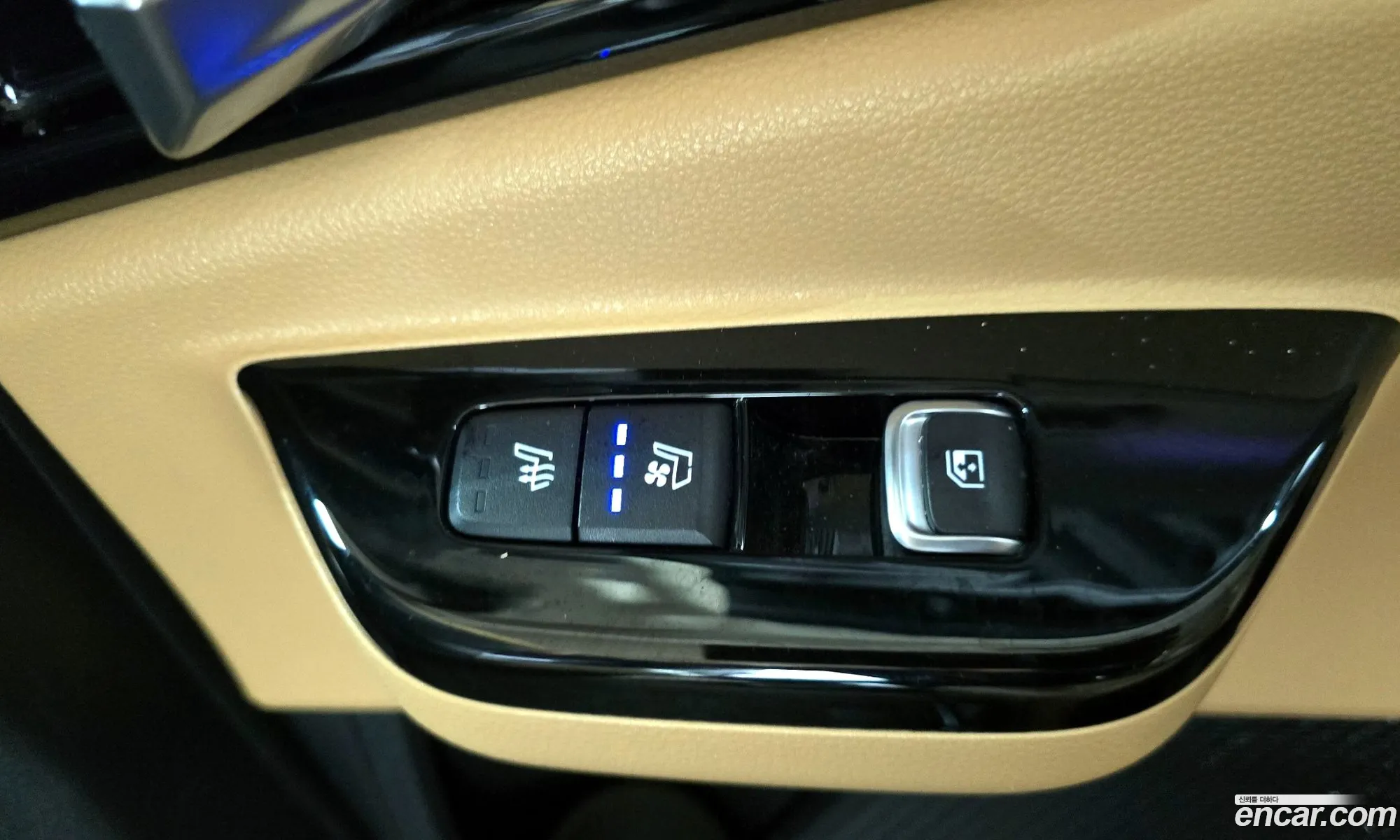 Kia Carnival 2023 — 7