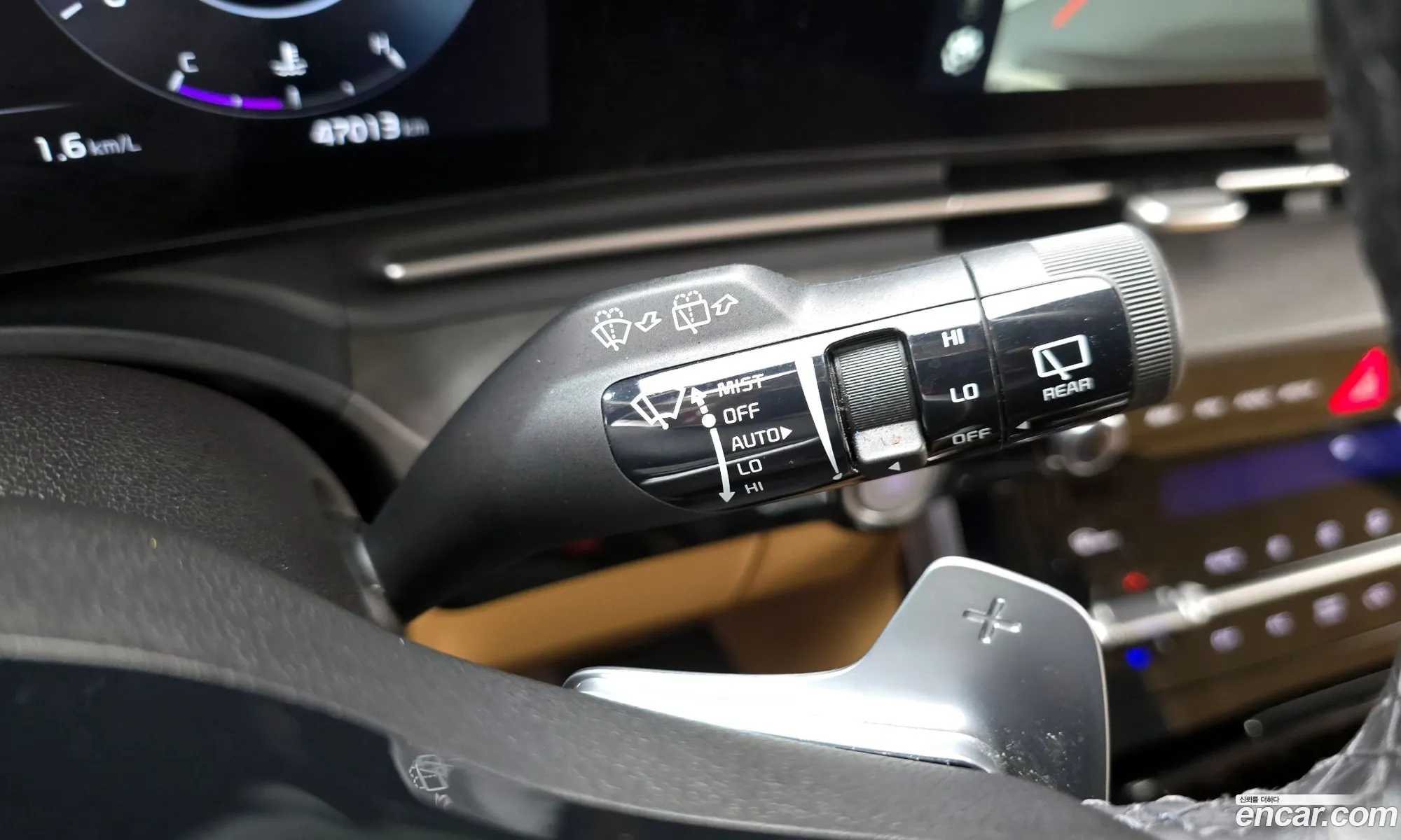 Kia Carnival 2023 — 17