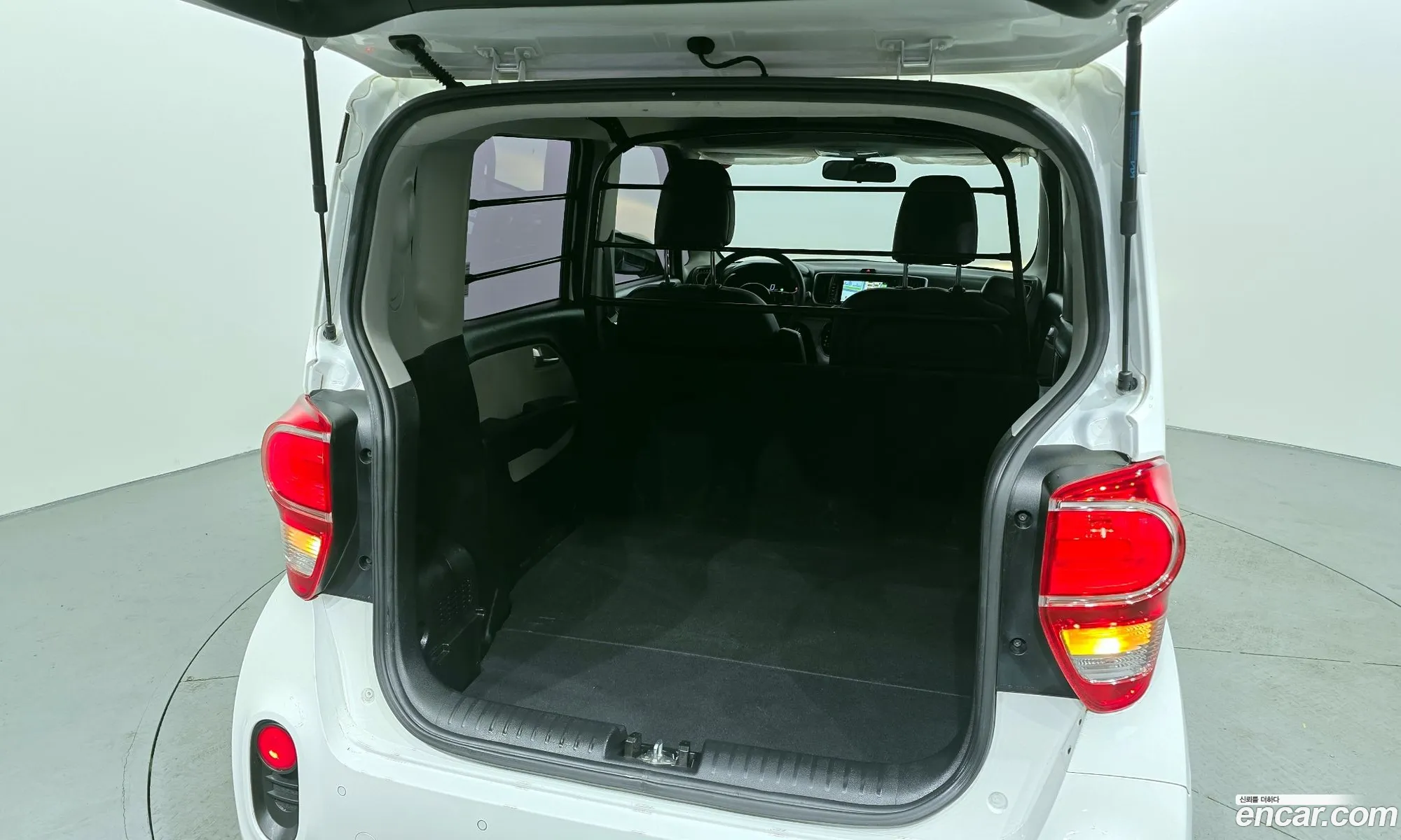 Kia Ray 2021 KNACF911BNT281698 — 4