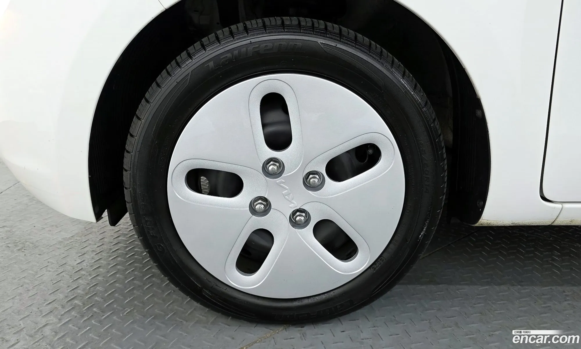 Kia Ray 2021 KNACF911BNT281698 — 11