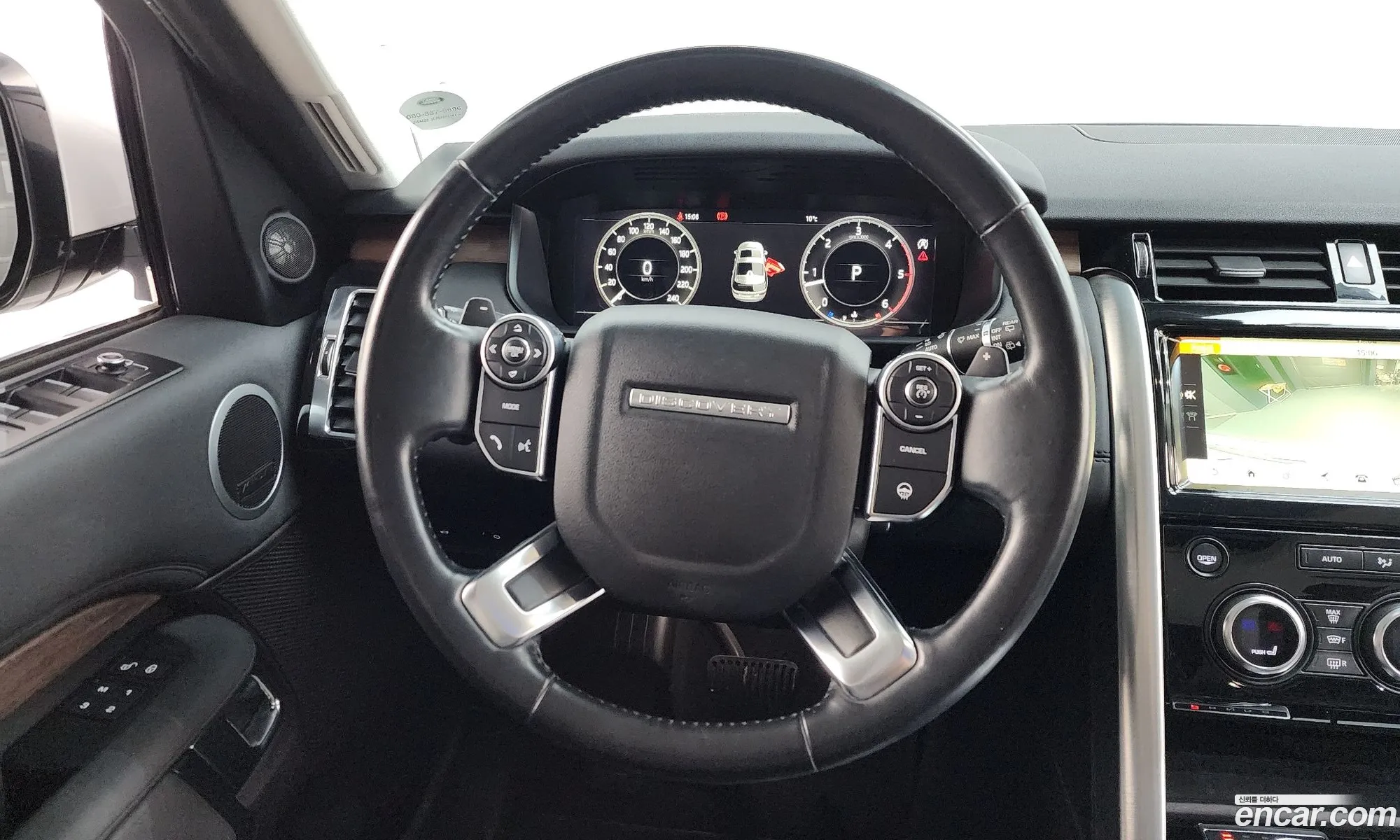 Land Rover Discovery 5 2018 SALRA2BK3JA062138 — 16