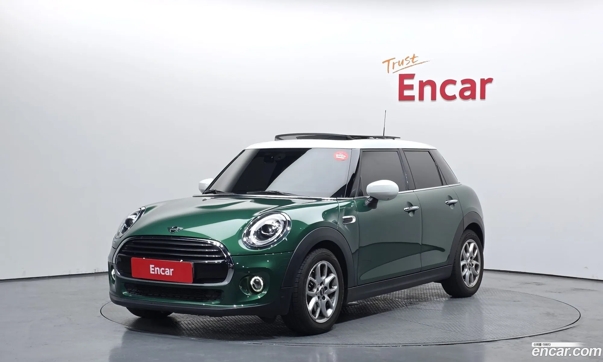 Mini Cooper 2021 WMWXV7107M2N93113 — 17