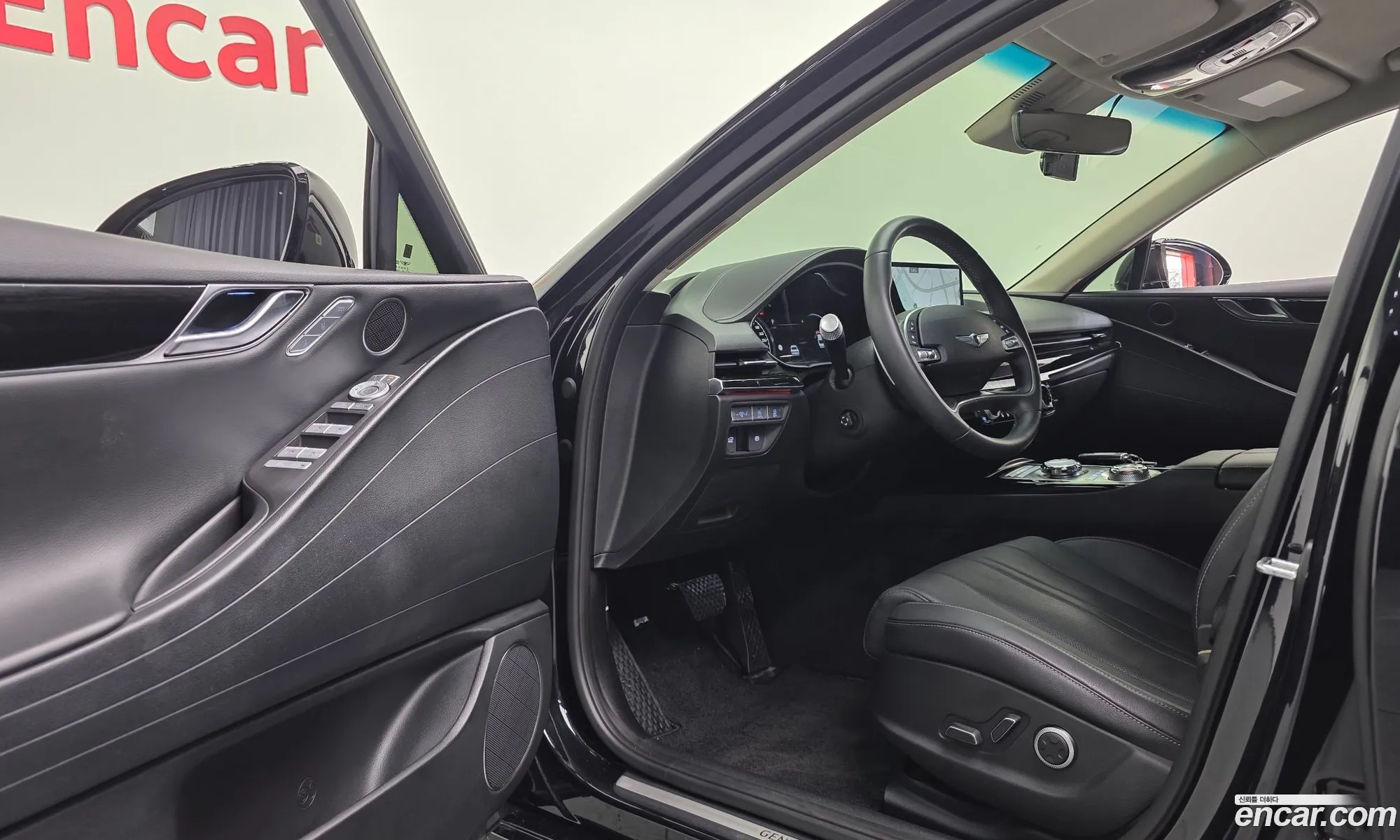 Genesis G80 2023 — 10