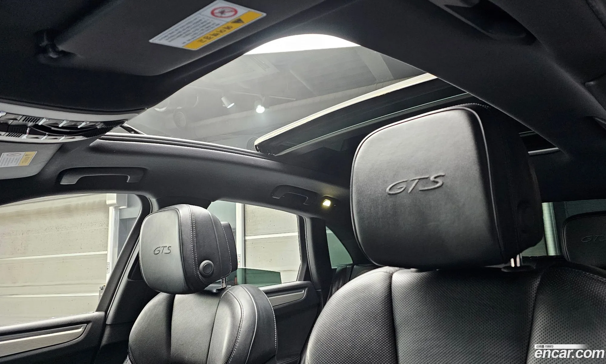 Porsche Macan 2018 WP1AG2957JLB63365 — 19