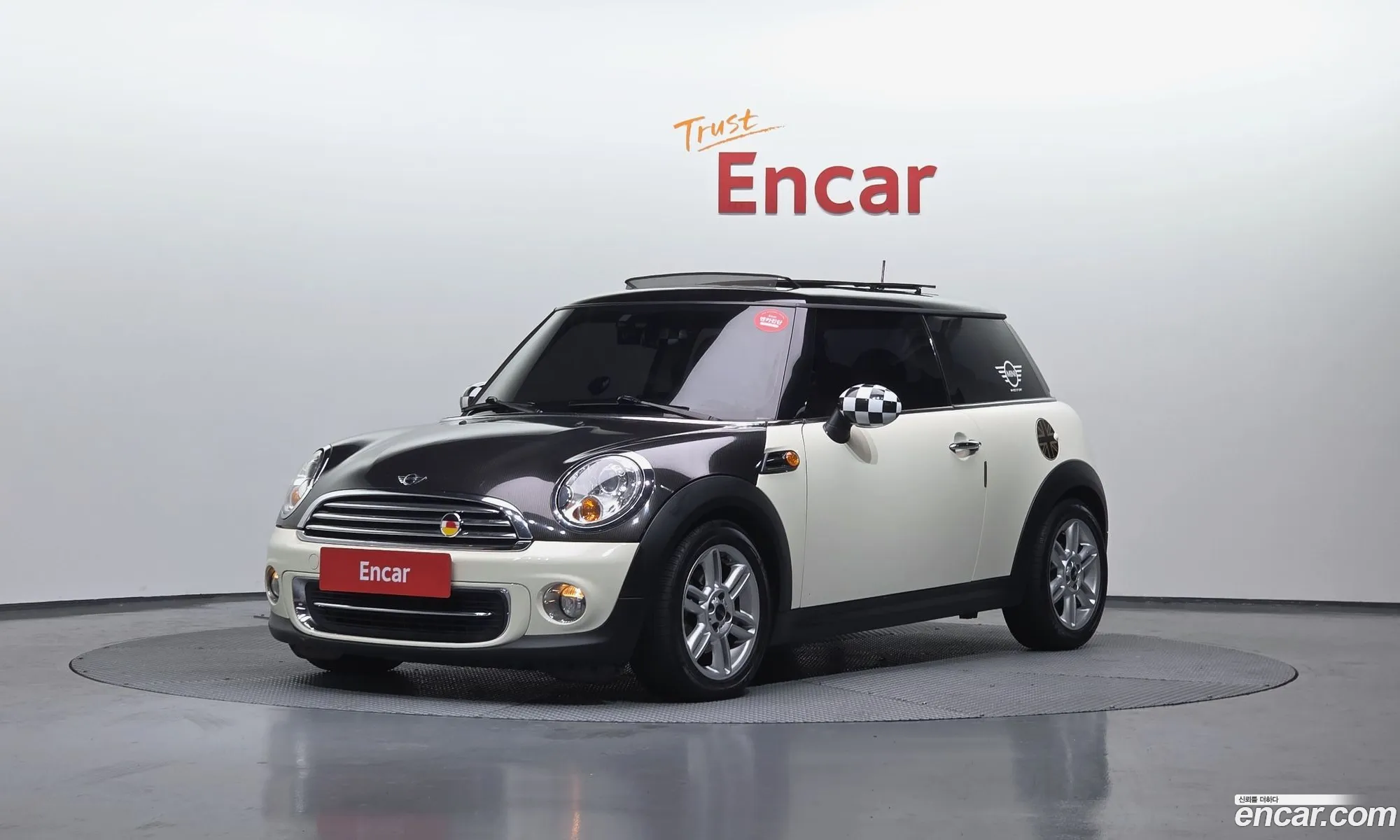 Mini Cooper 2010 WMWSU3105BT018733 — 11