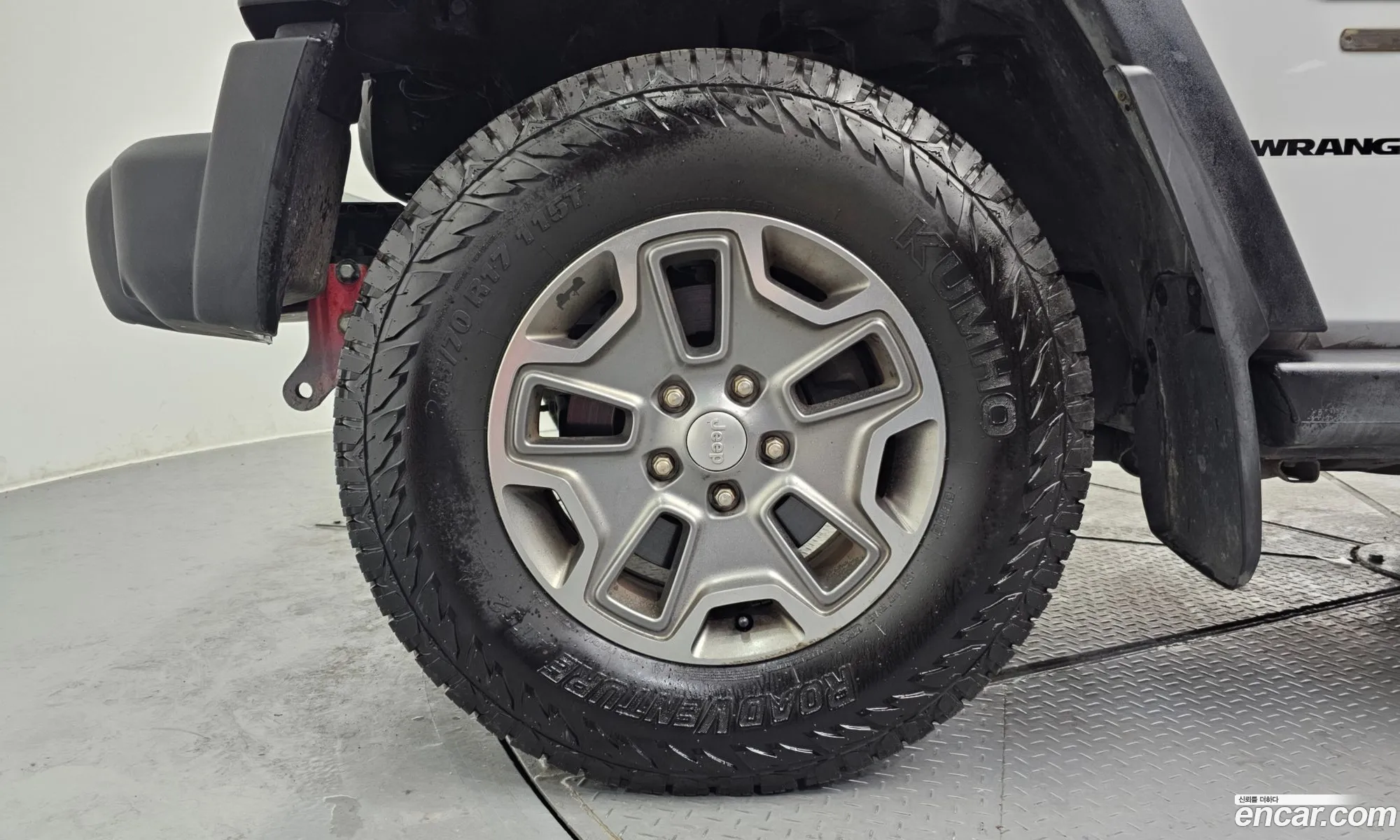 Jeep Wrangler 2013 — 16
