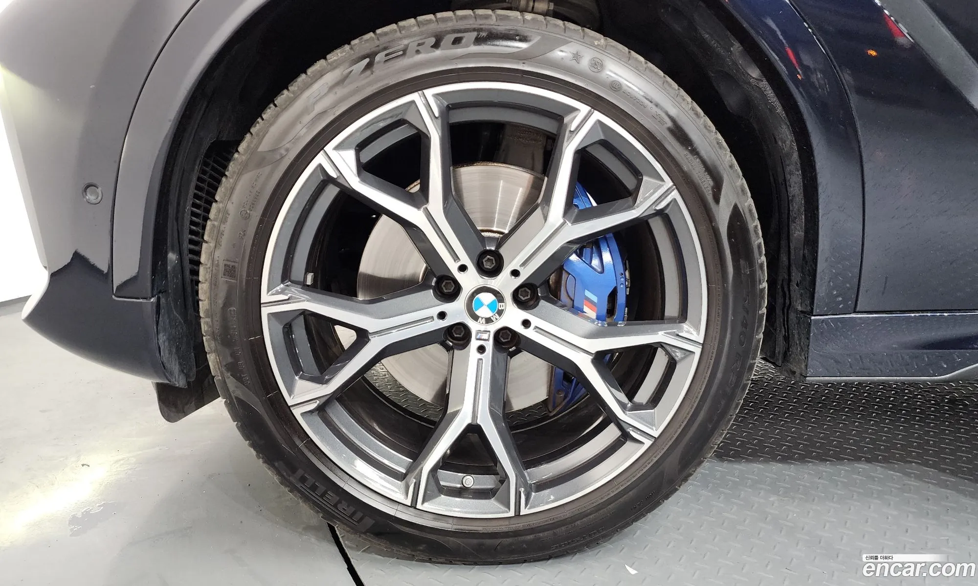 BMW X6 2022 — 11