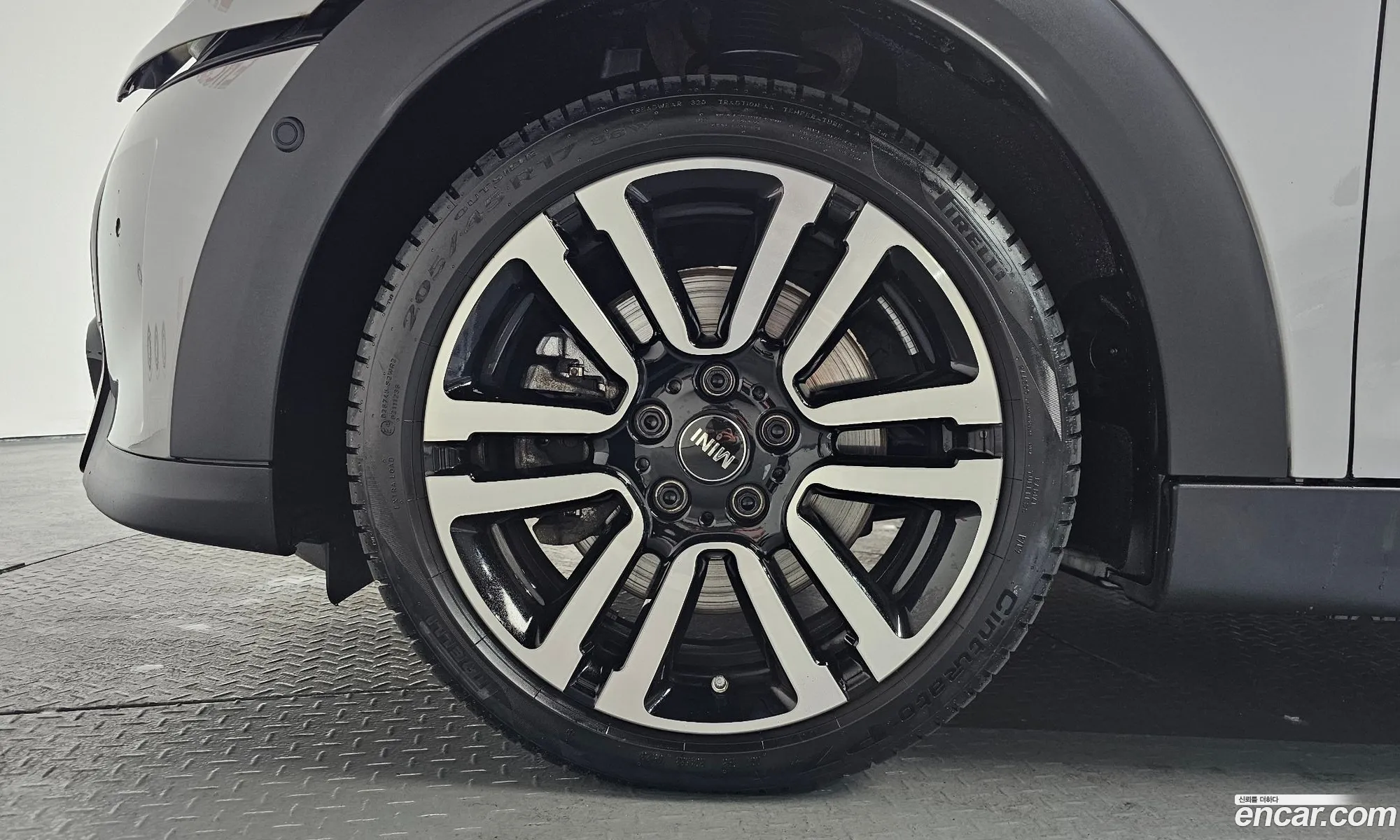 Mini Cooper S 2023 WMW61DK03R2U43706 — 15