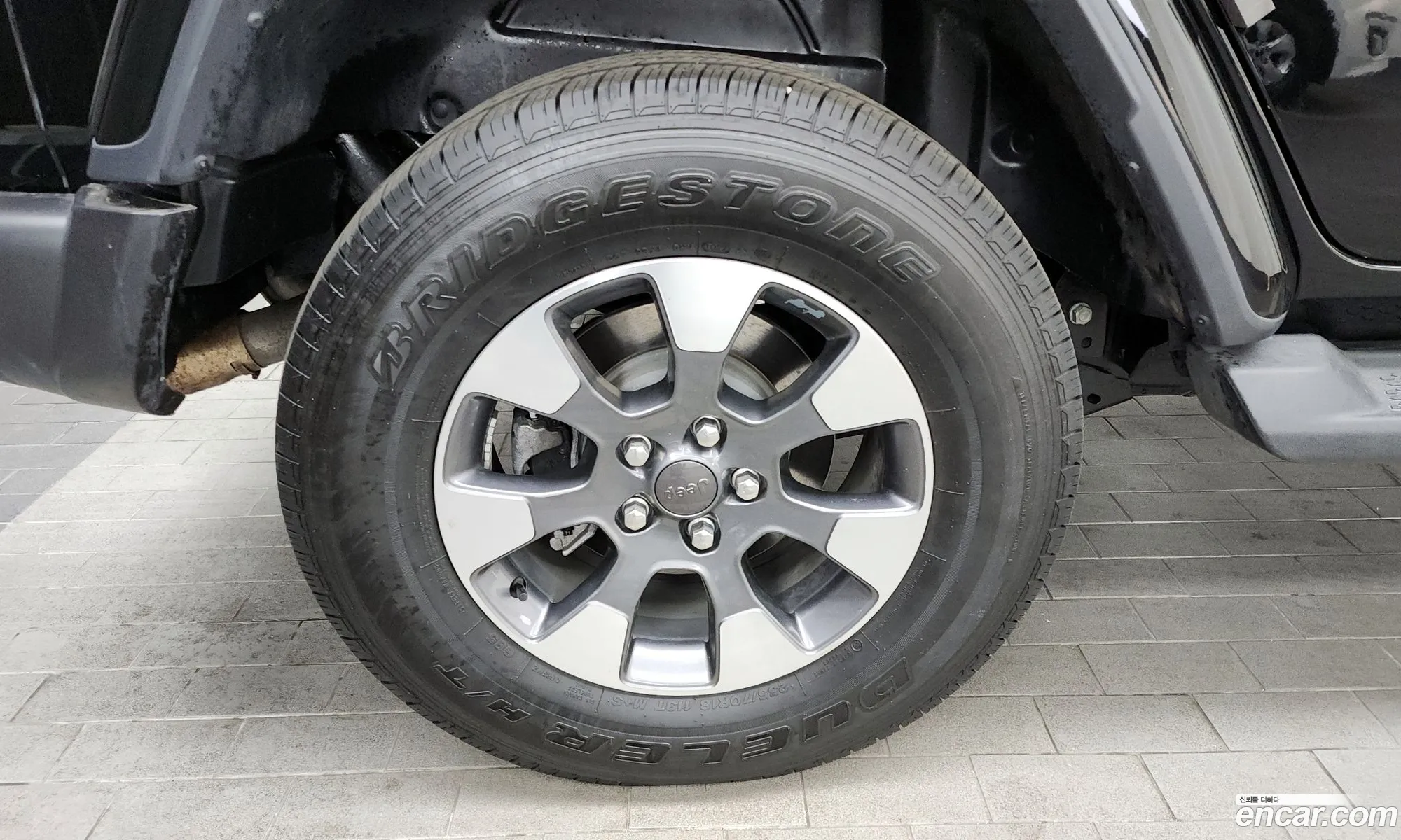 Jeep Wrangler 2022 — 13