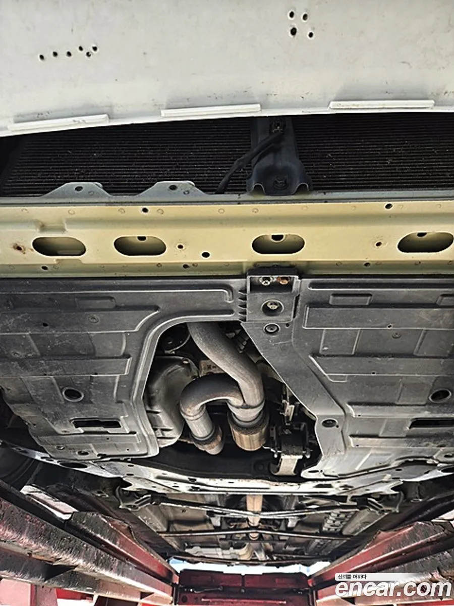 Kia The Prestige K7 2012 — 18