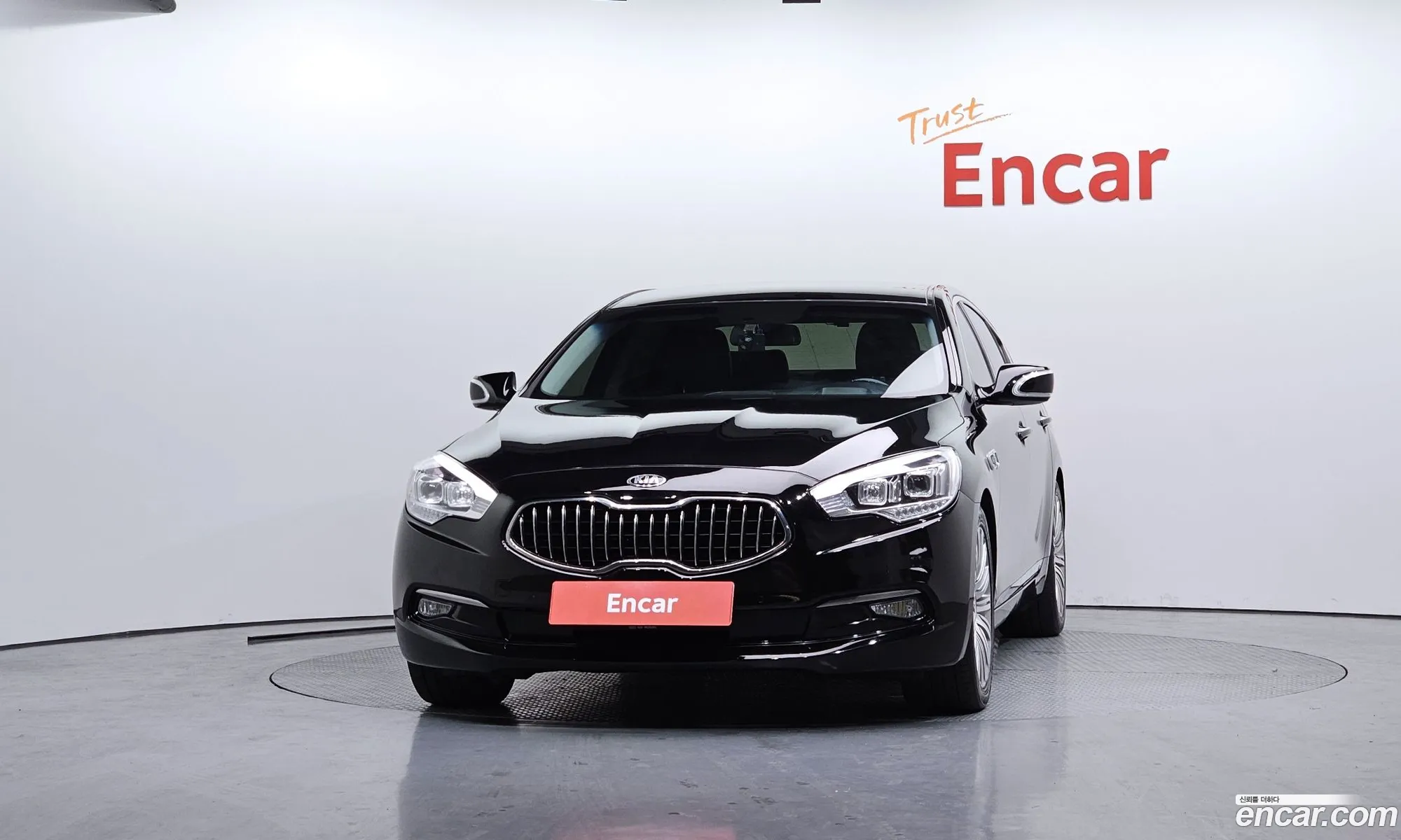Kia K9 2013 — 9