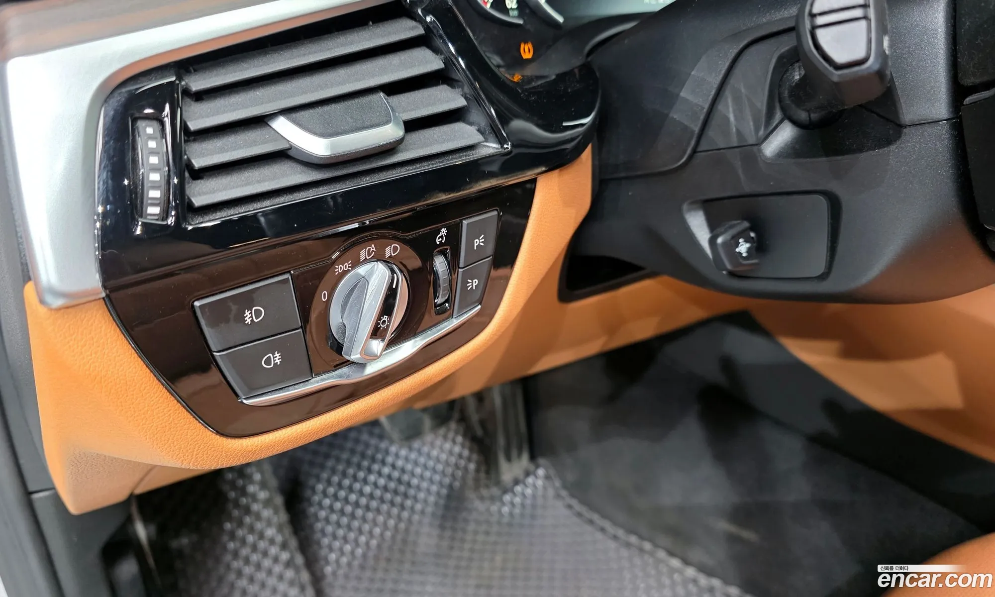 BMW 5 Series 2017 — 10