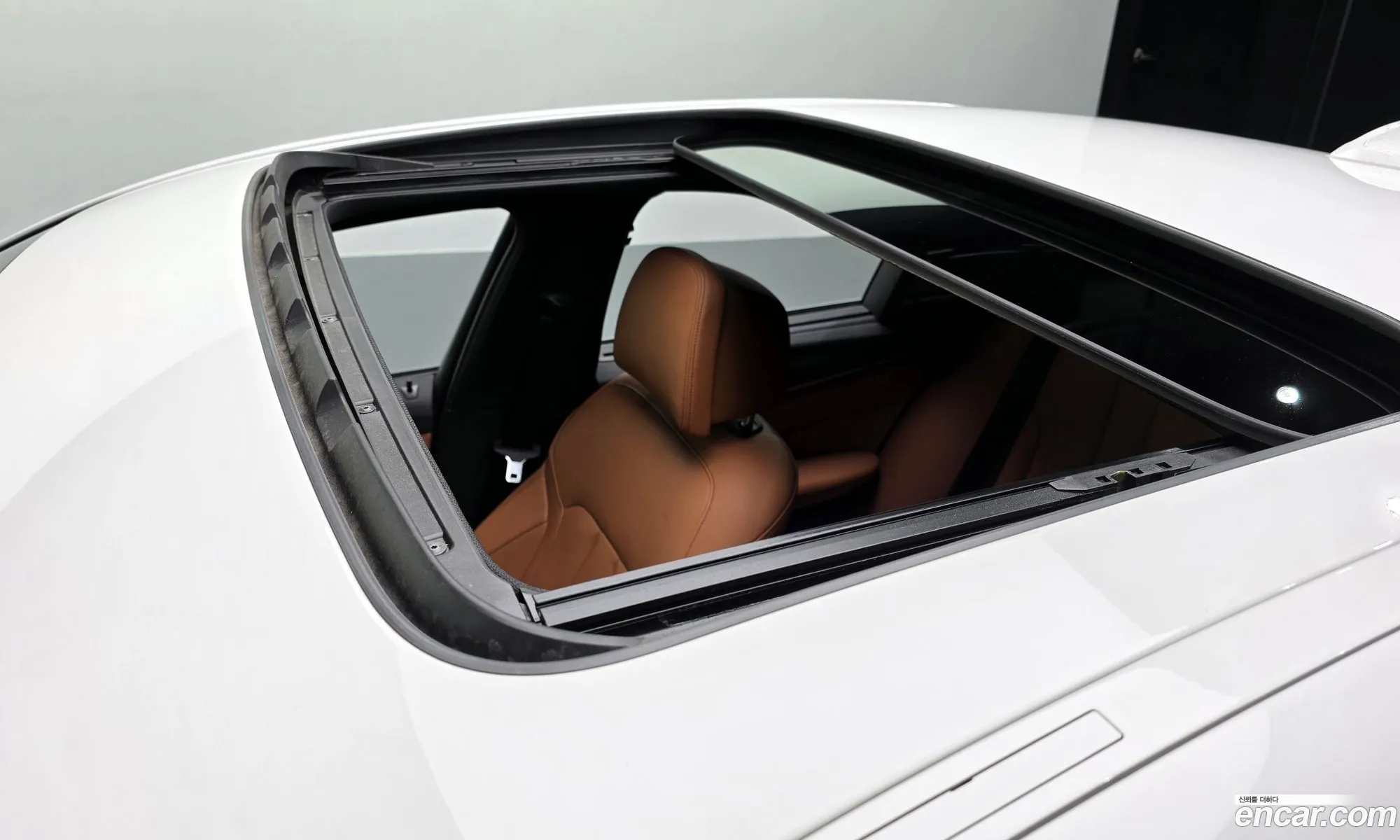BMW 5 Series 2017 — 19