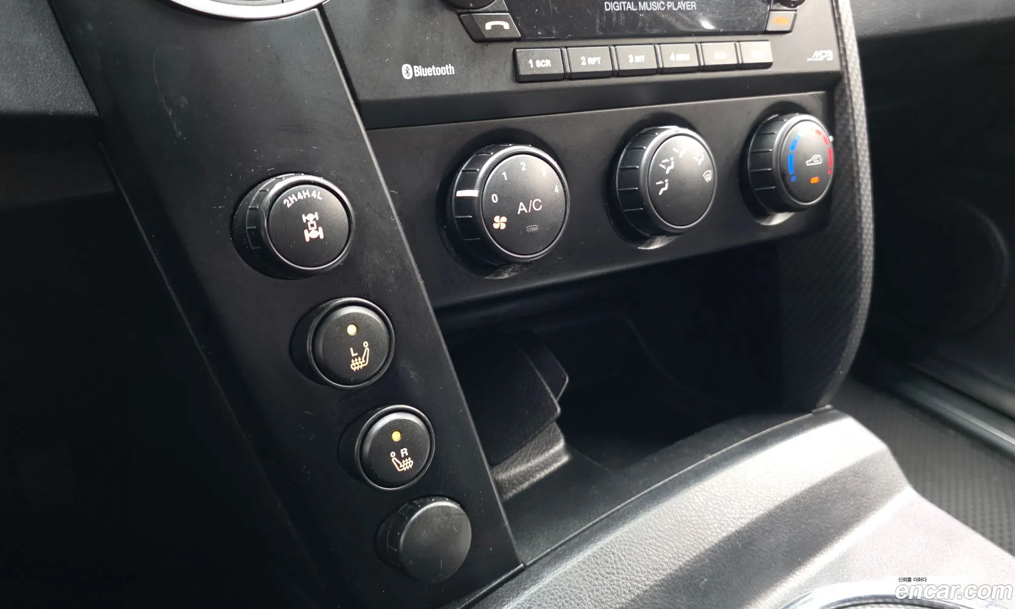 KG Mobility (SsangYong) Korando Sports 2015 — 18