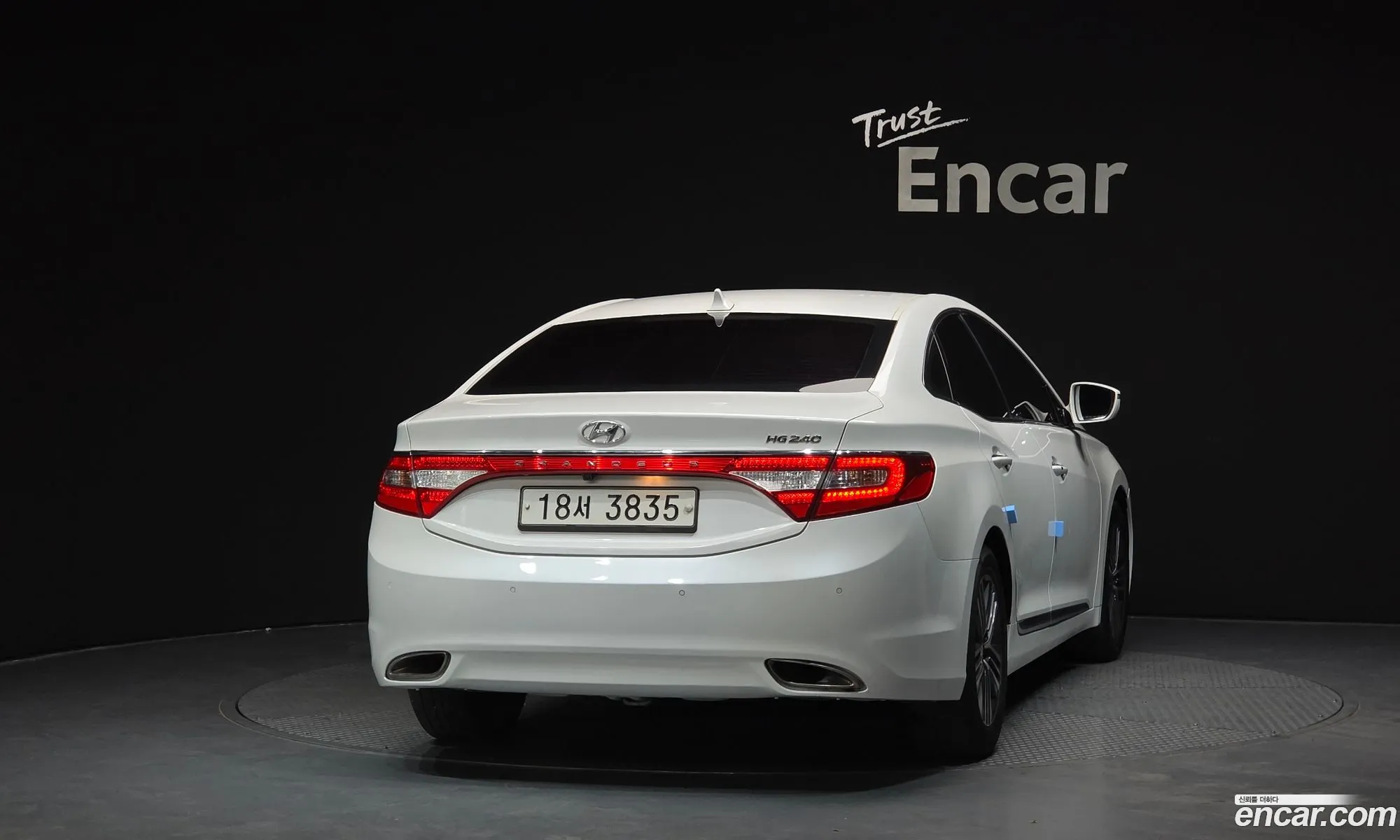 Hyundai Grandeur HG 2014 — 13