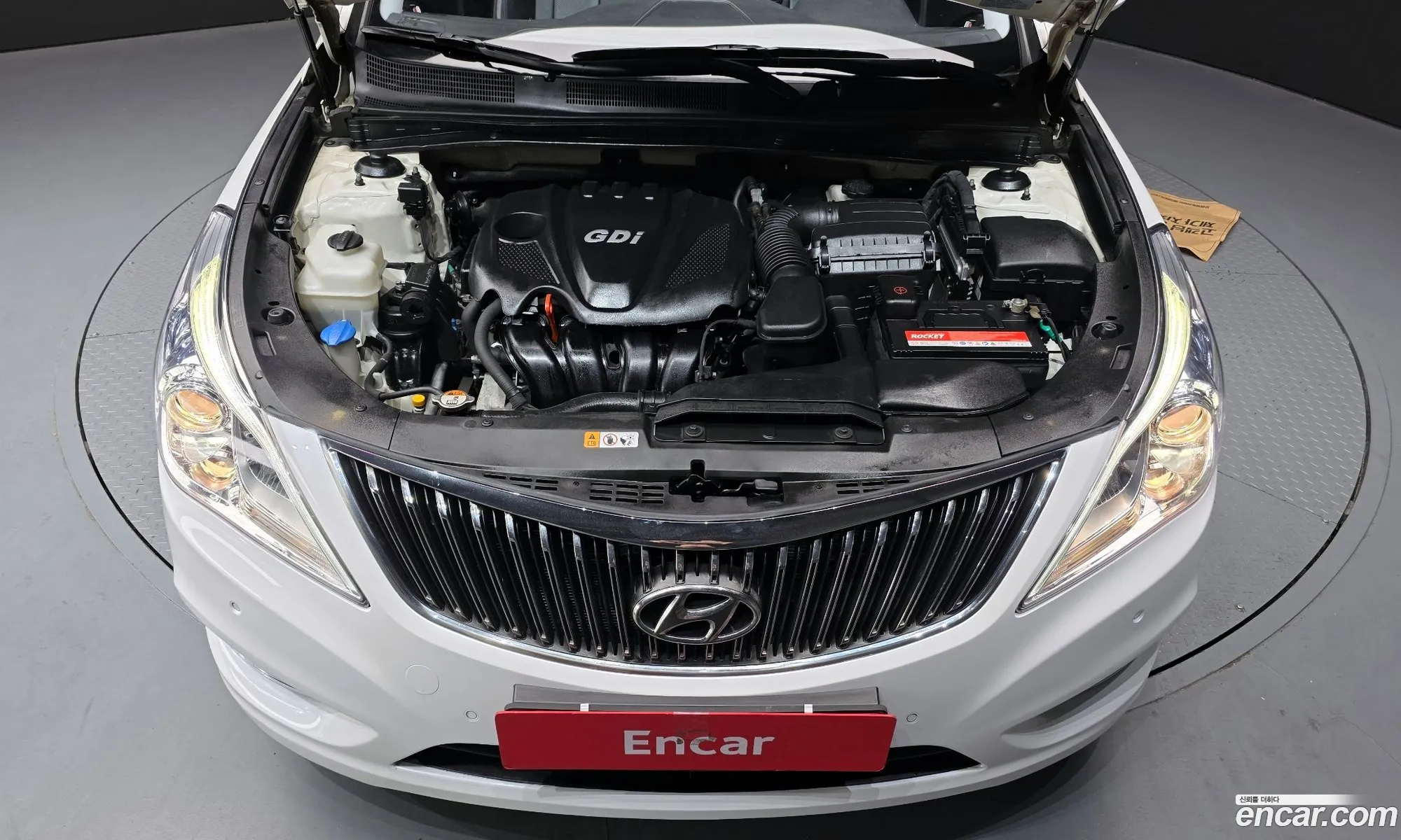 Hyundai Grandeur HG 2014 — 16