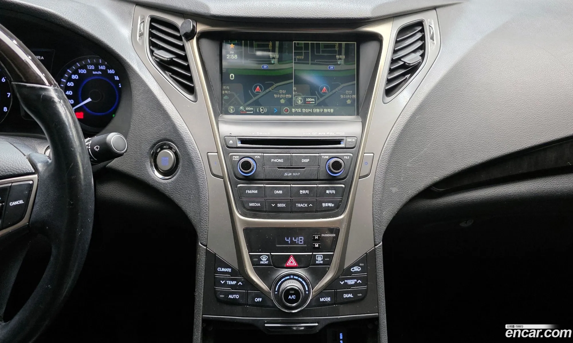 Hyundai Grandeur HG 2014 — 17