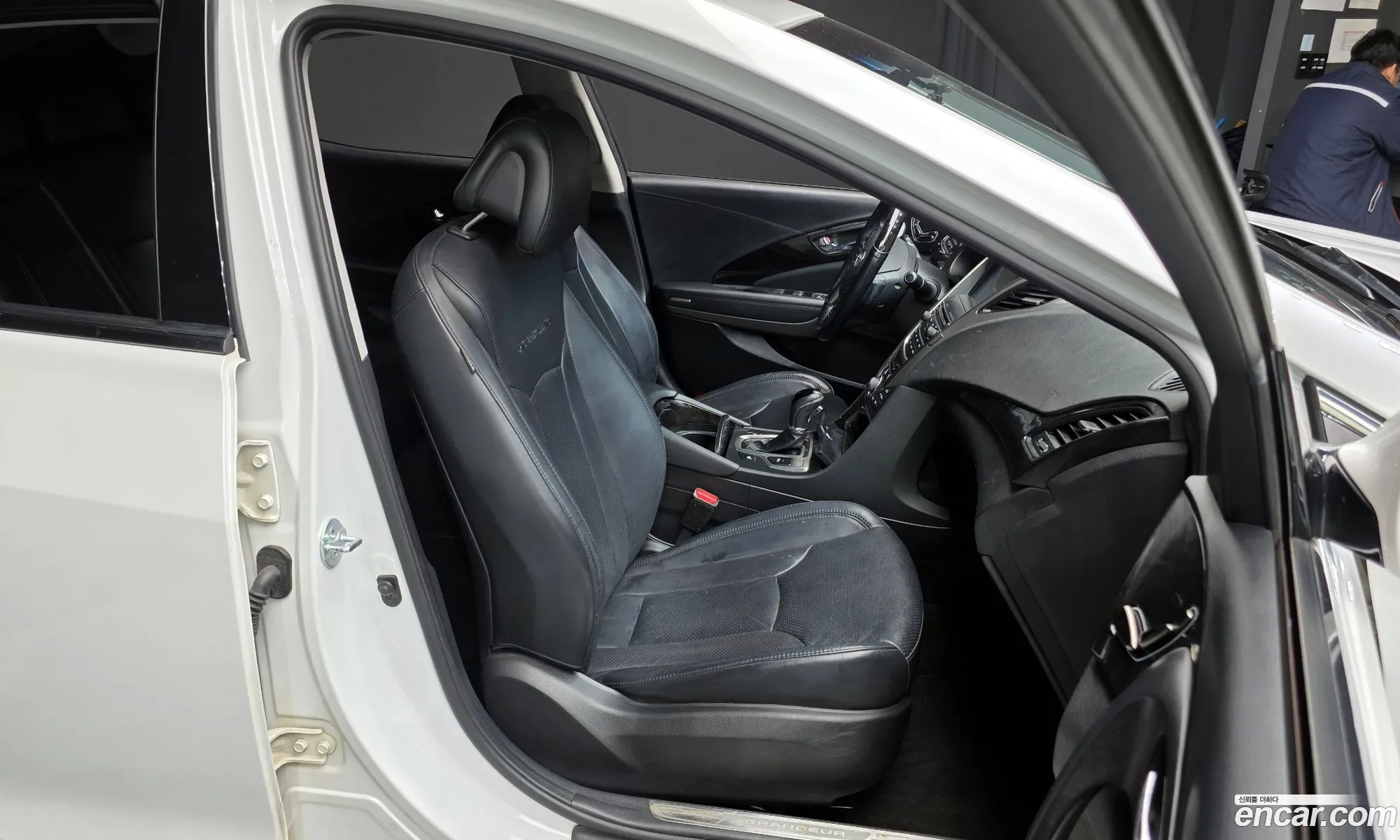 Hyundai Grandeur HG 2014 — 15