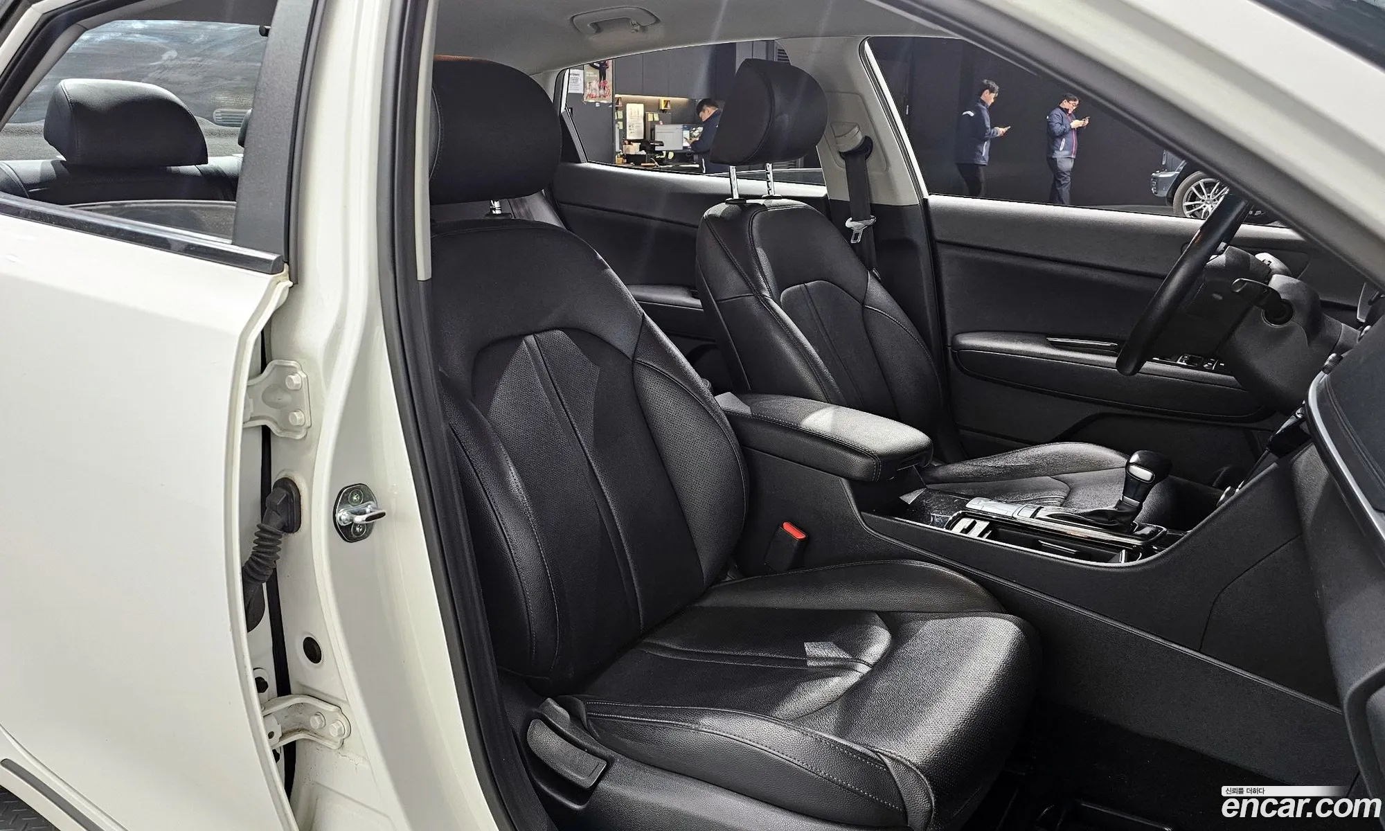Kia K5 2015 — 11