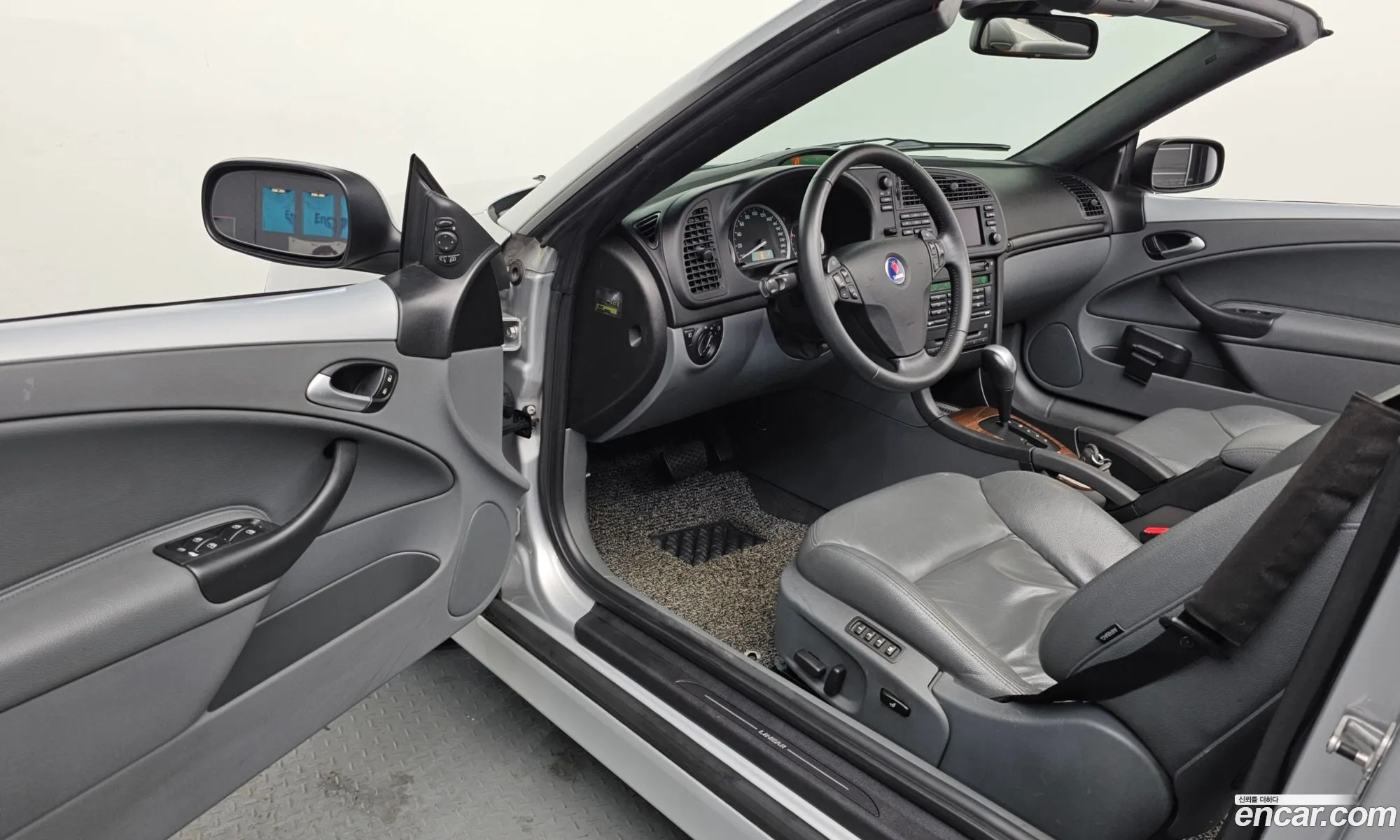 Saab 9-3