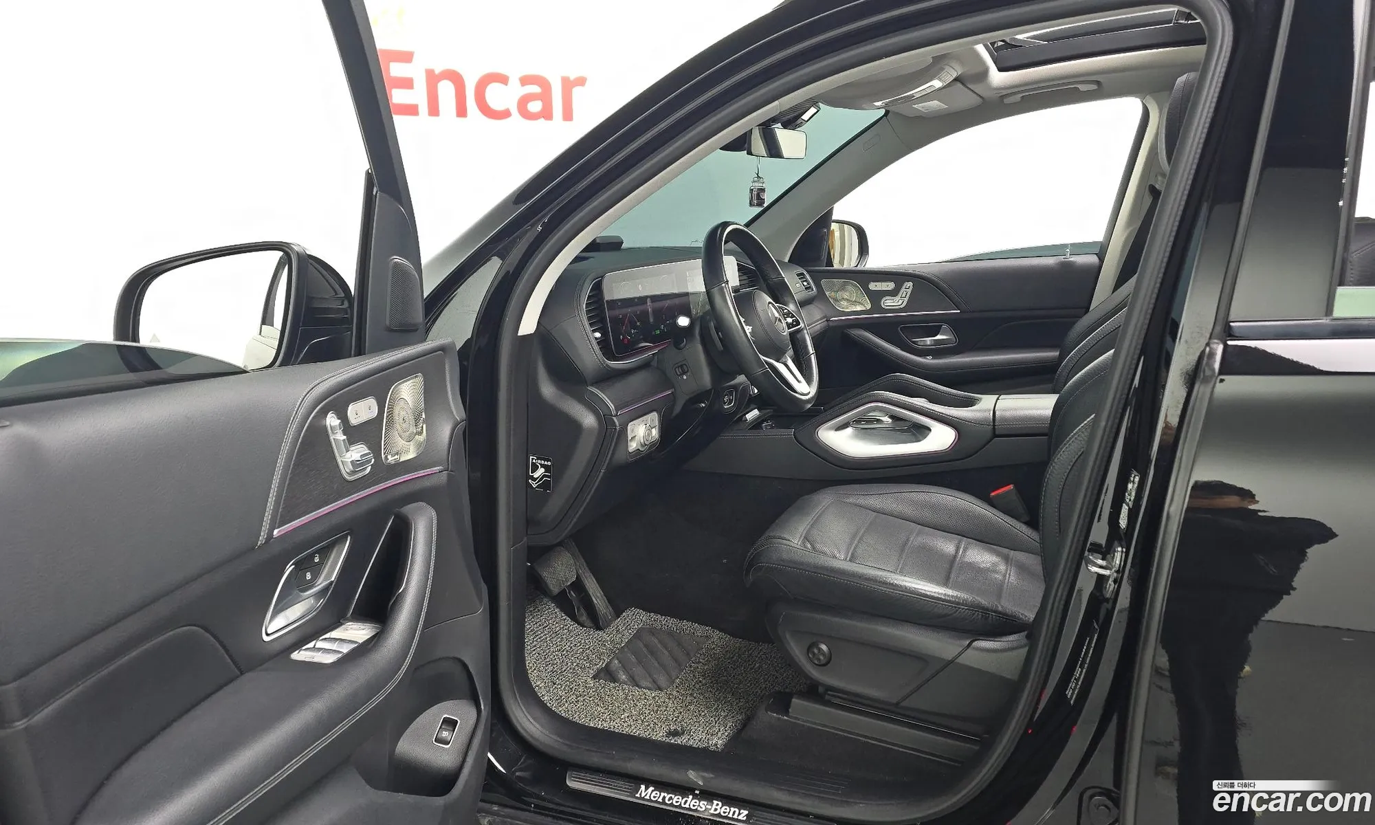 Mercedes-Benz GLE-Class W167 2022 — 10