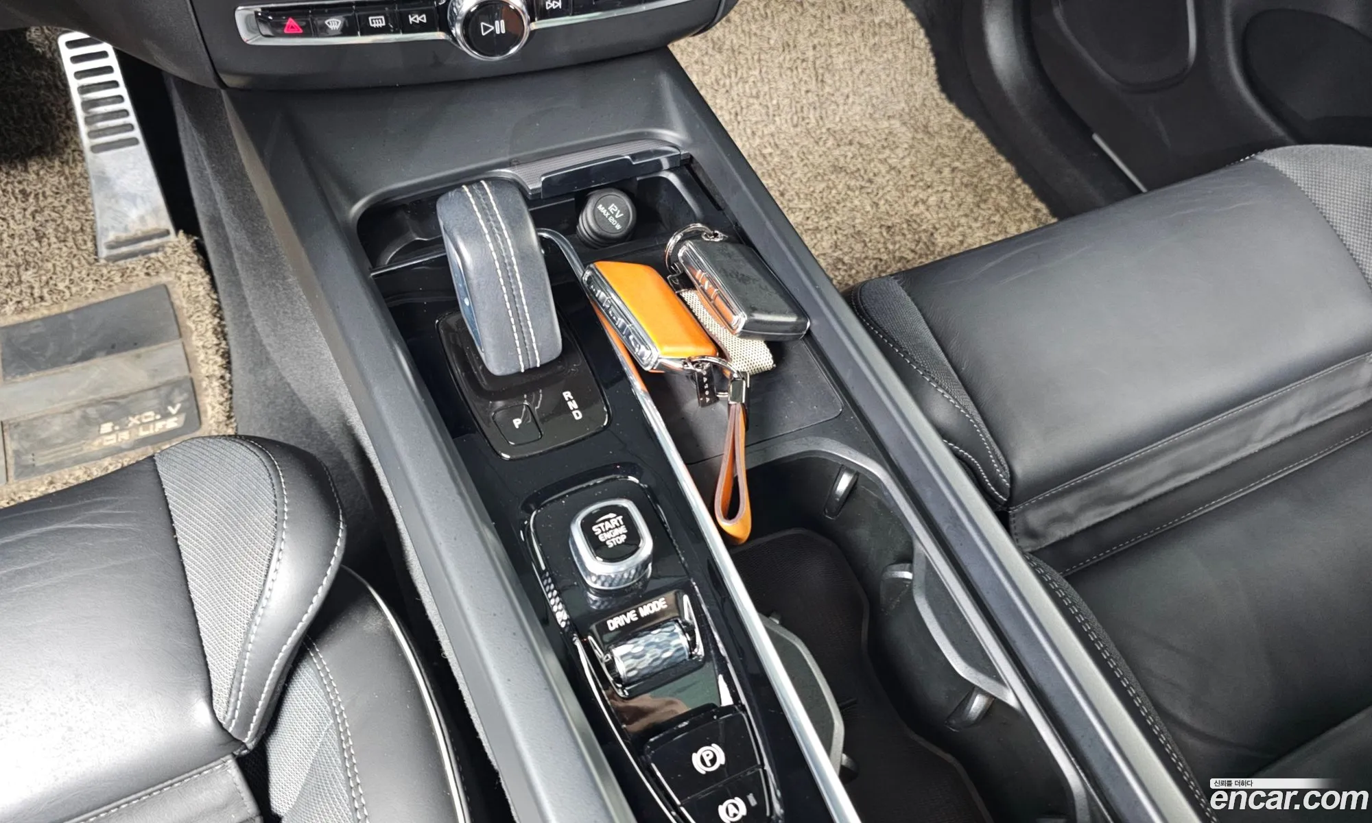 Volvo XC60 2020 — 3