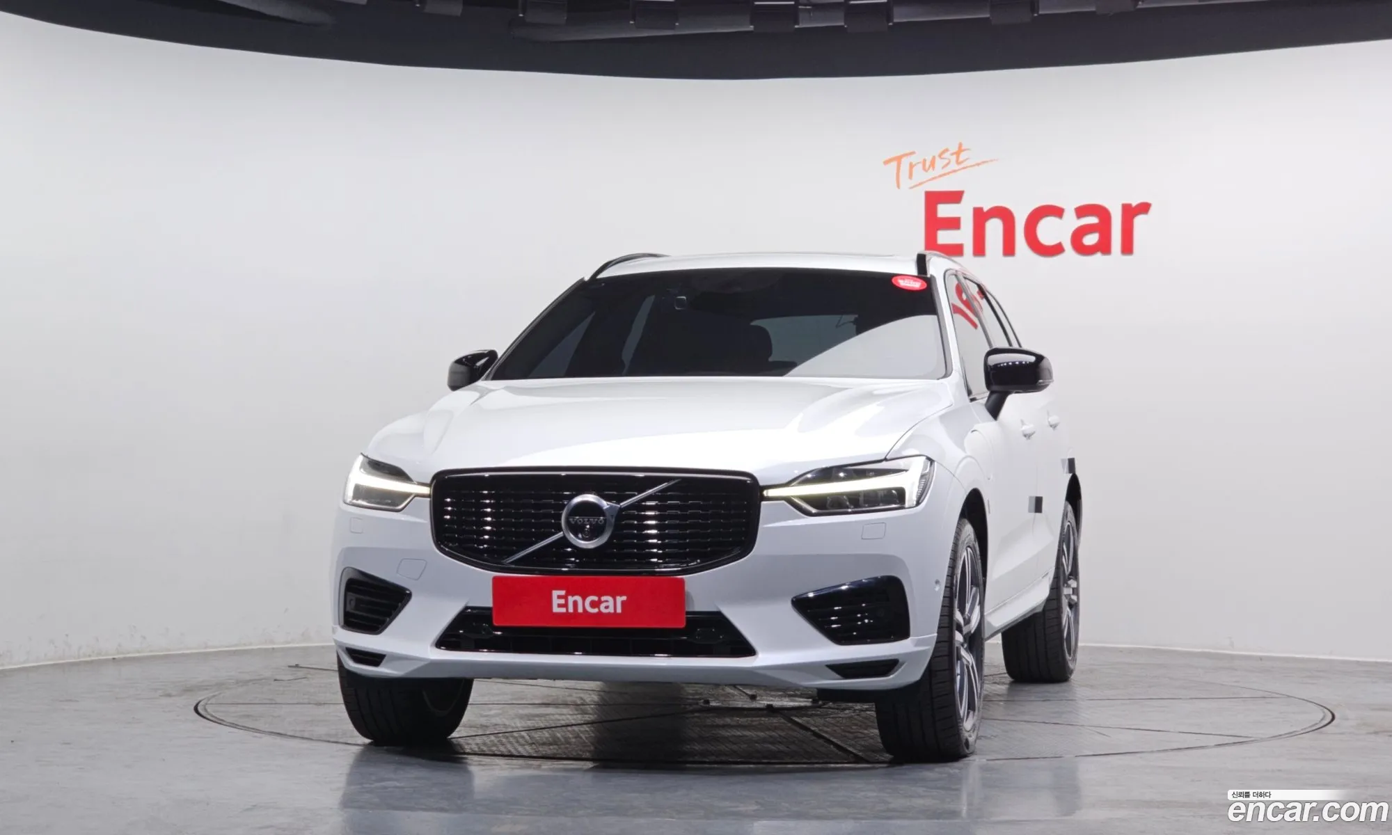 Volvo XC60 2020 — 4