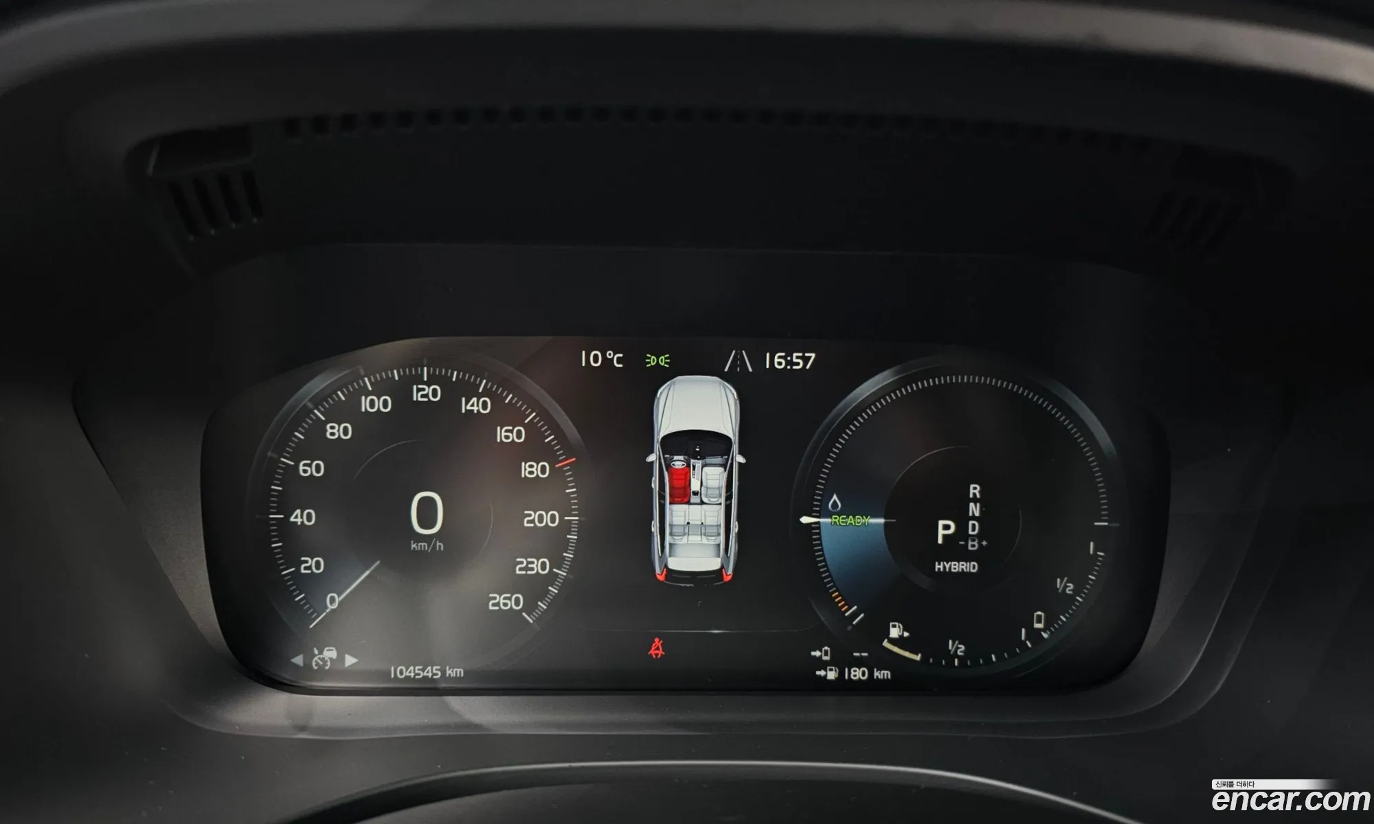 Volvo XC60 2020 — 16