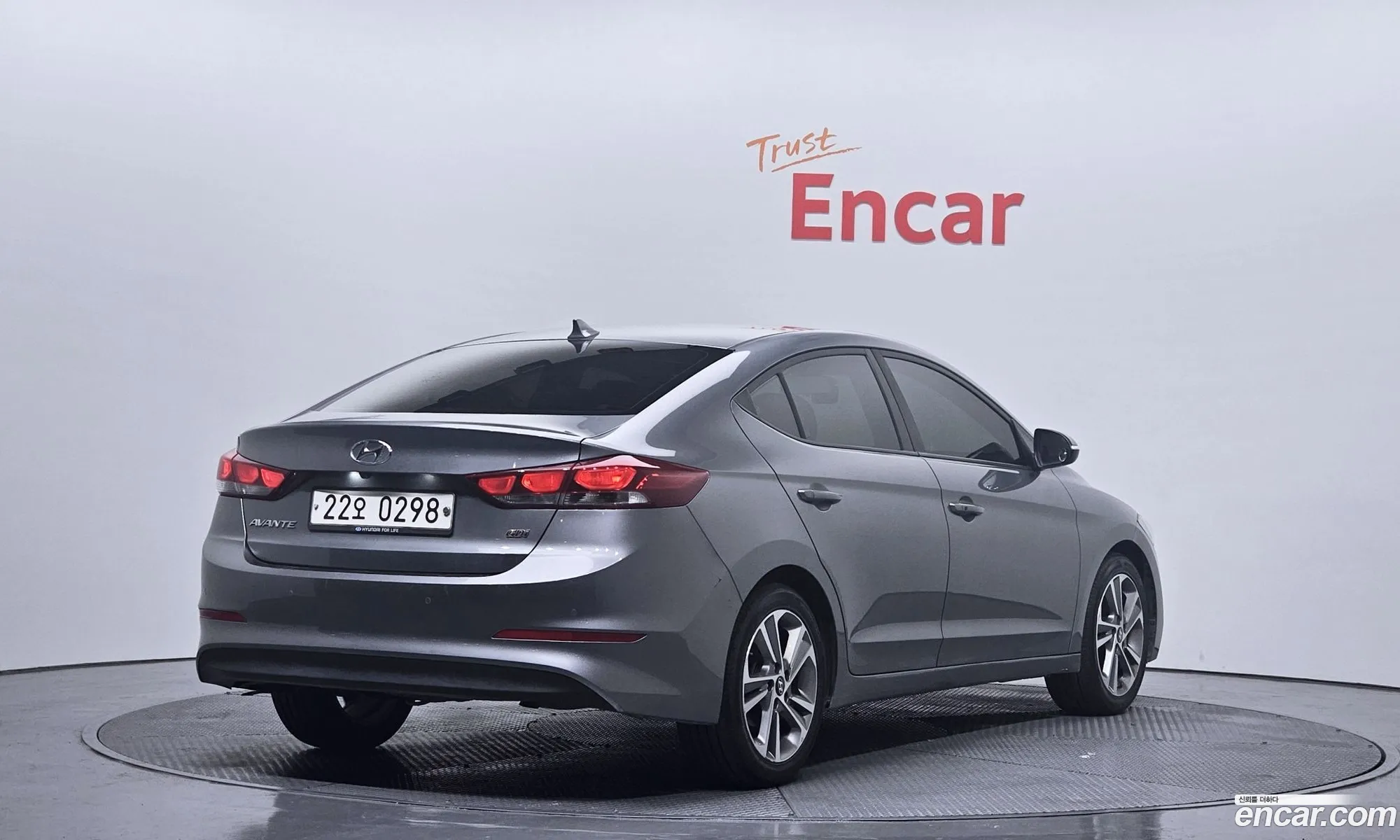 Hyundai Elantra AD 2016 — 17
