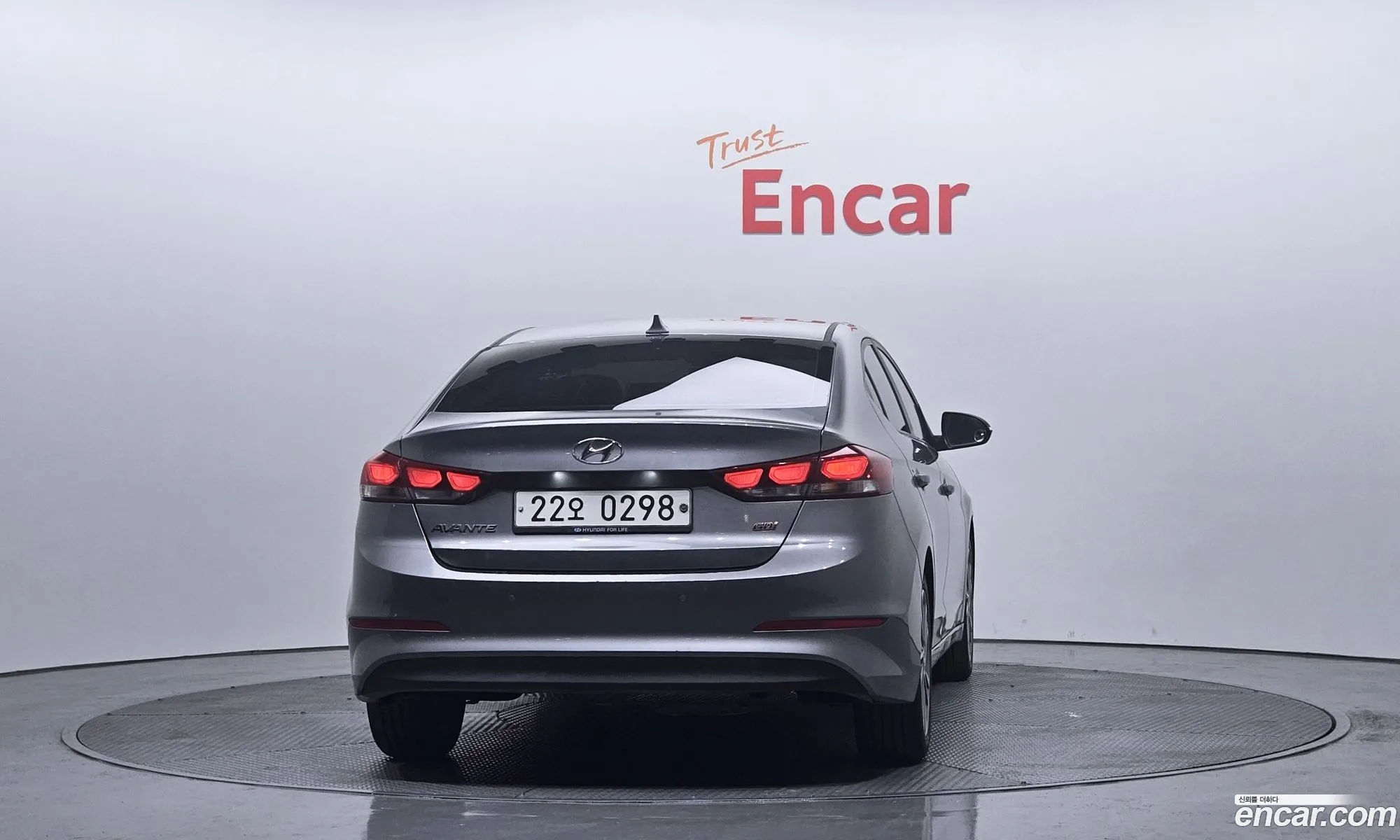 Hyundai Elantra AD 2016 — 10
