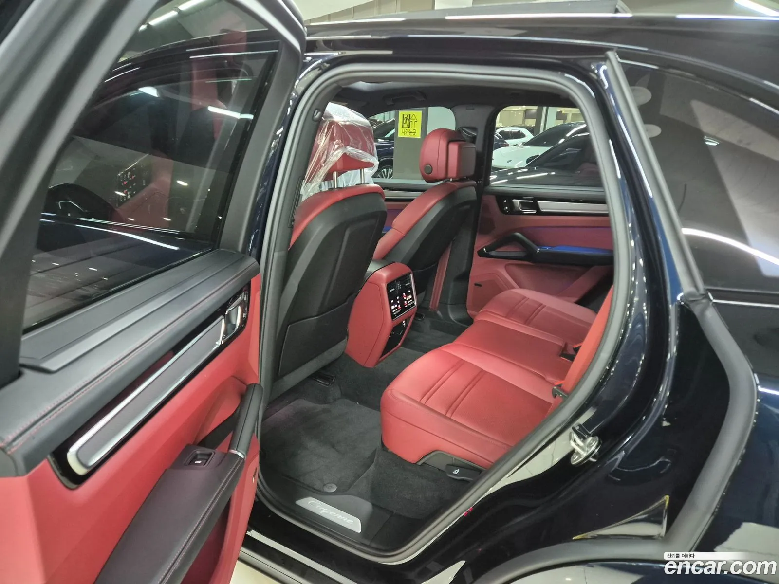 Porsche Cayenne 2023 — 19