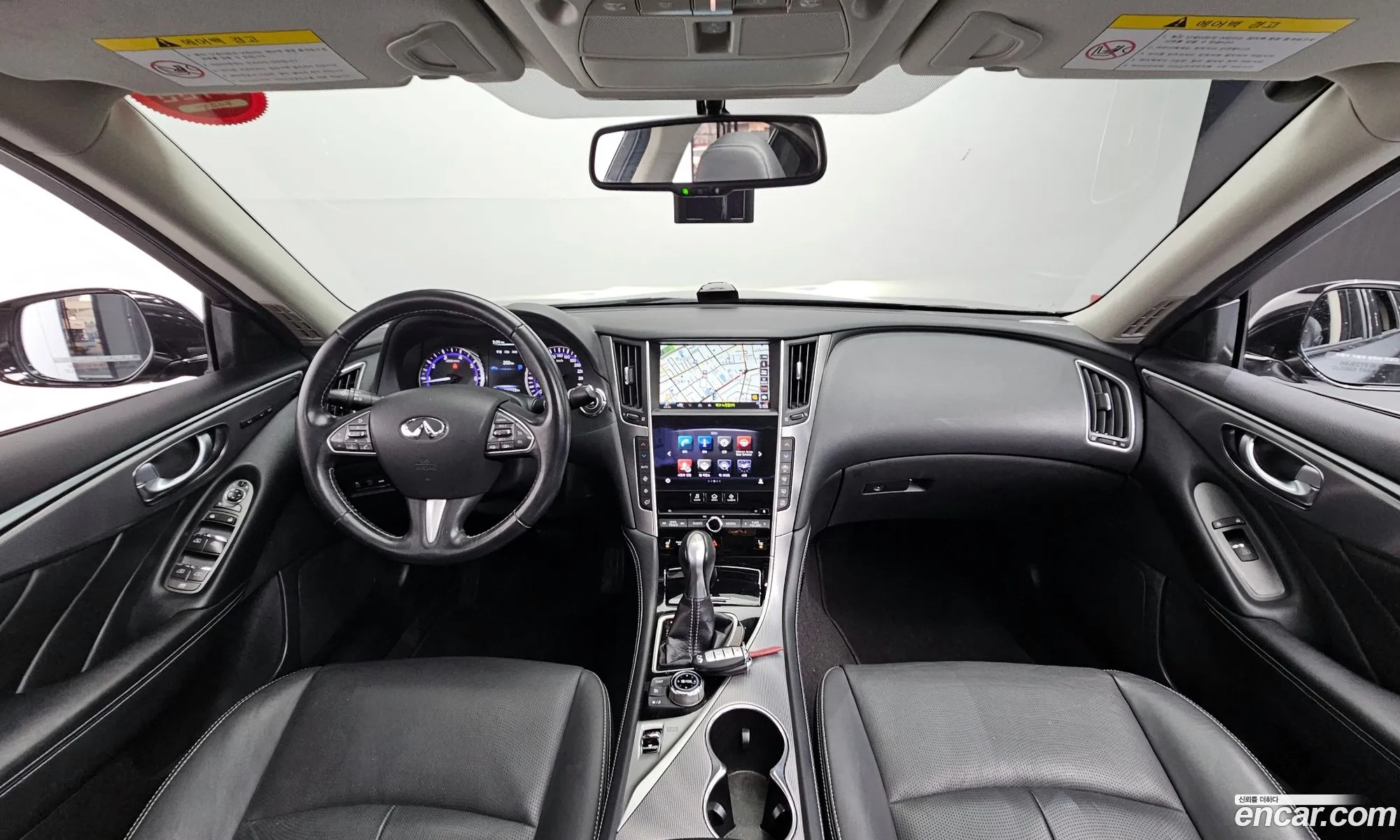 Infiniti Q50 2016 — 18
