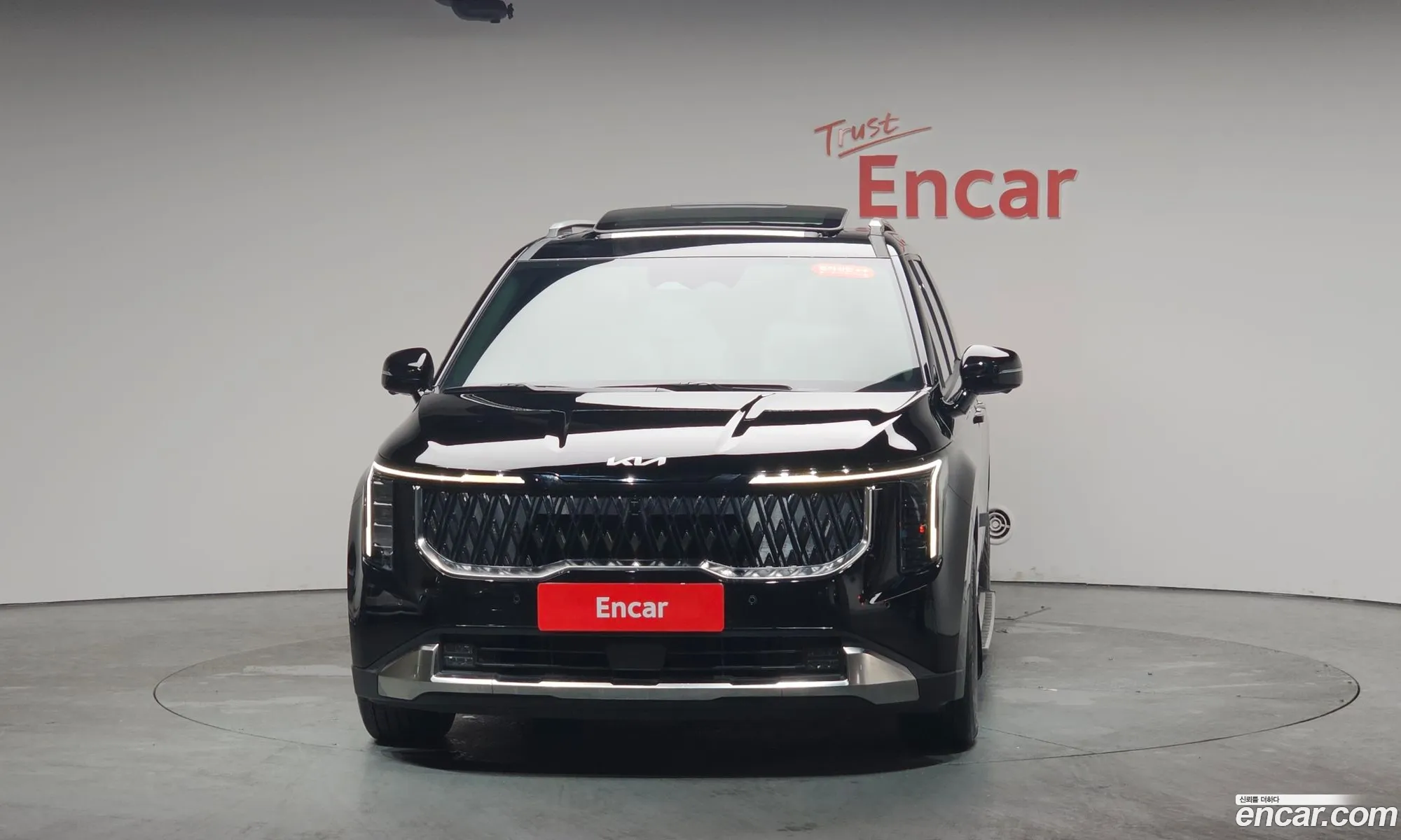 Kia Carnival 2025 — 10