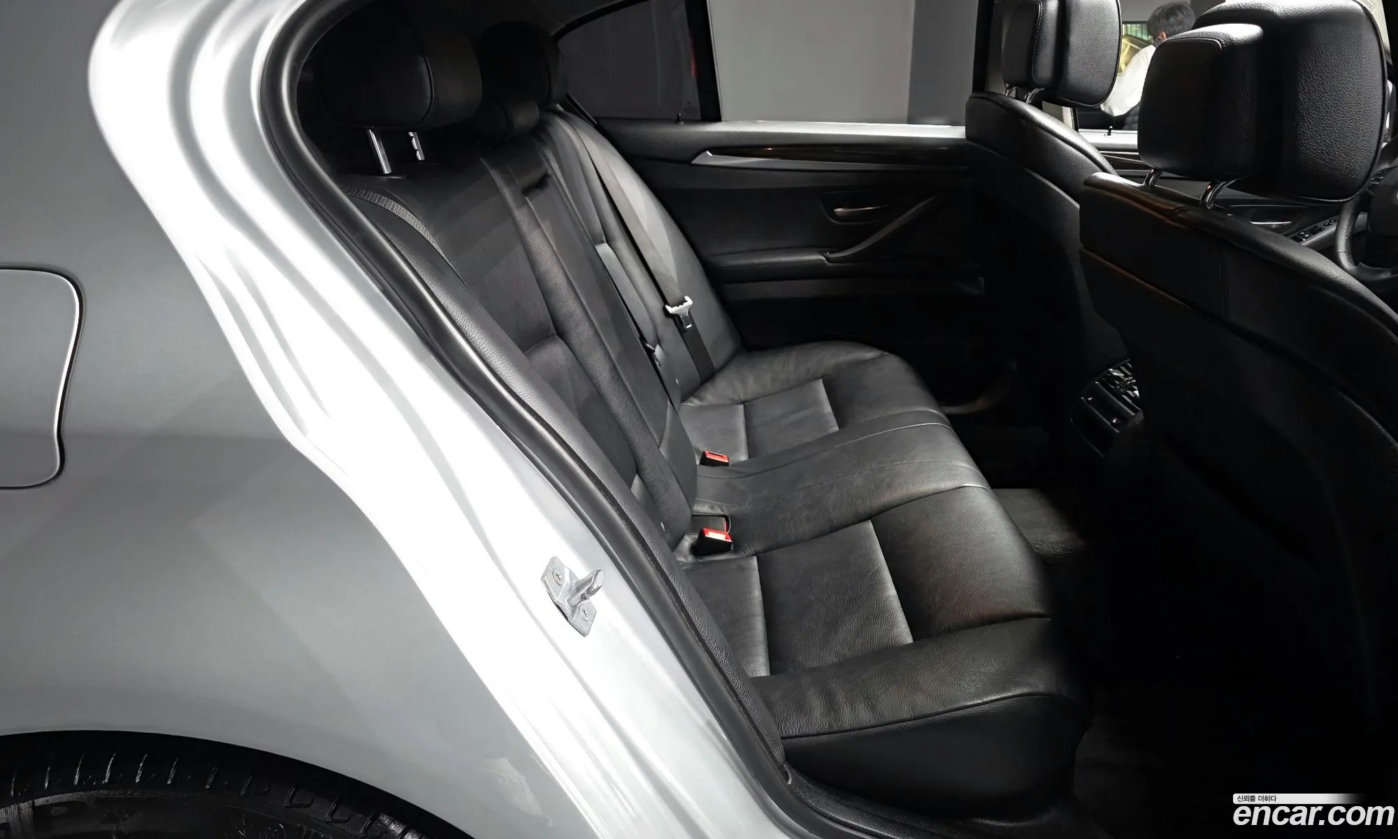 BMW 5 Series 2013 WBAXG3106DDW43264 — 13