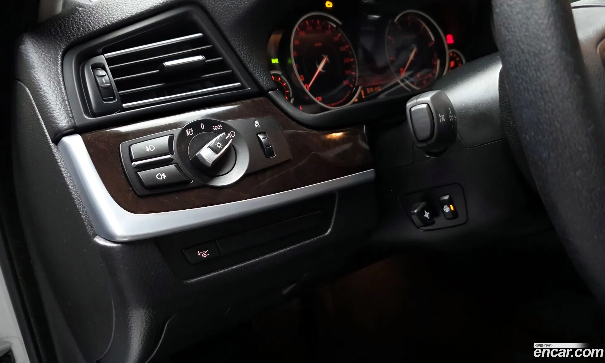 BMW 5 Series 2013 WBAXG3106DDW43264 — 14