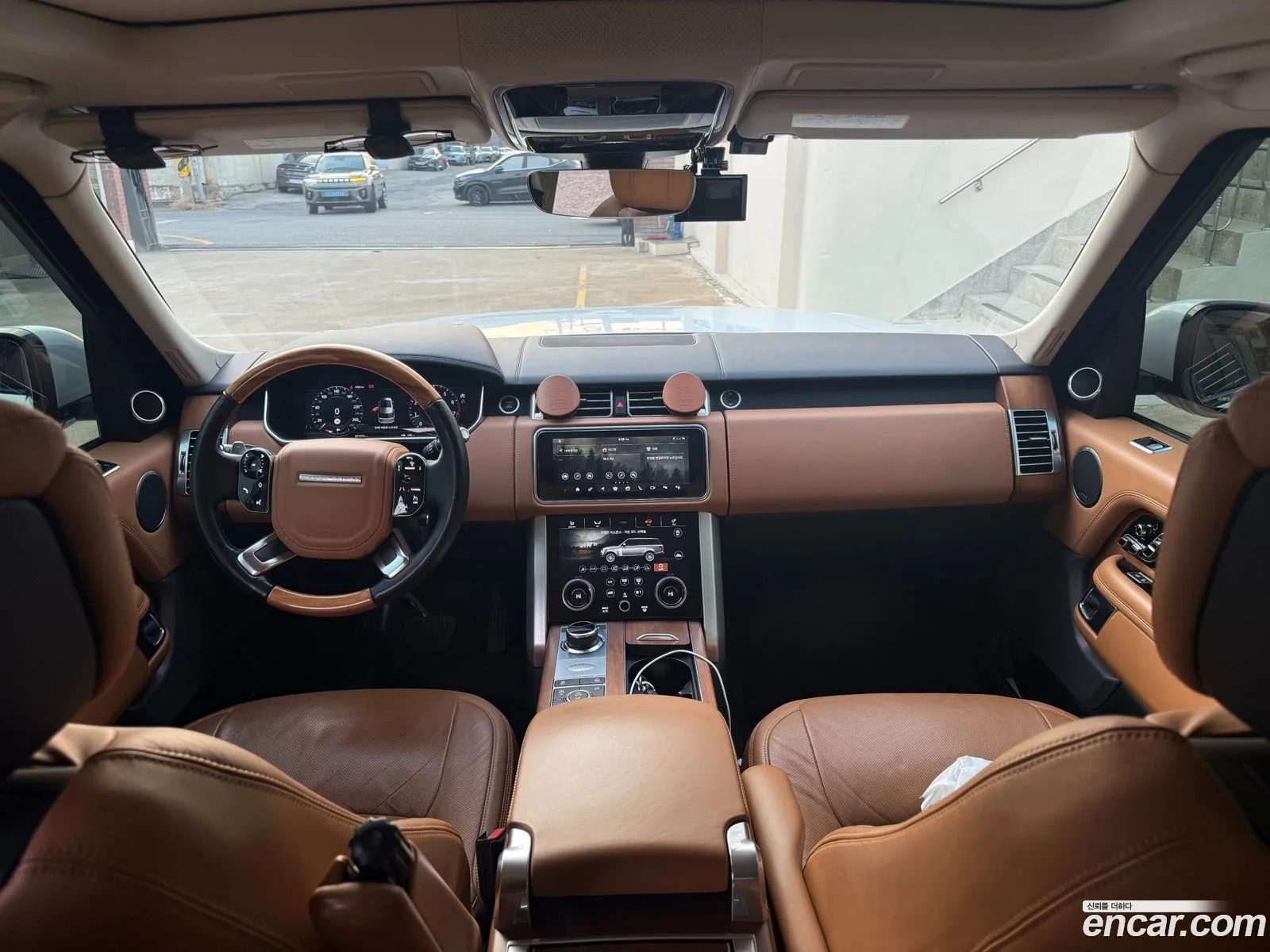 Land Rover Range Rover 2020 — 13