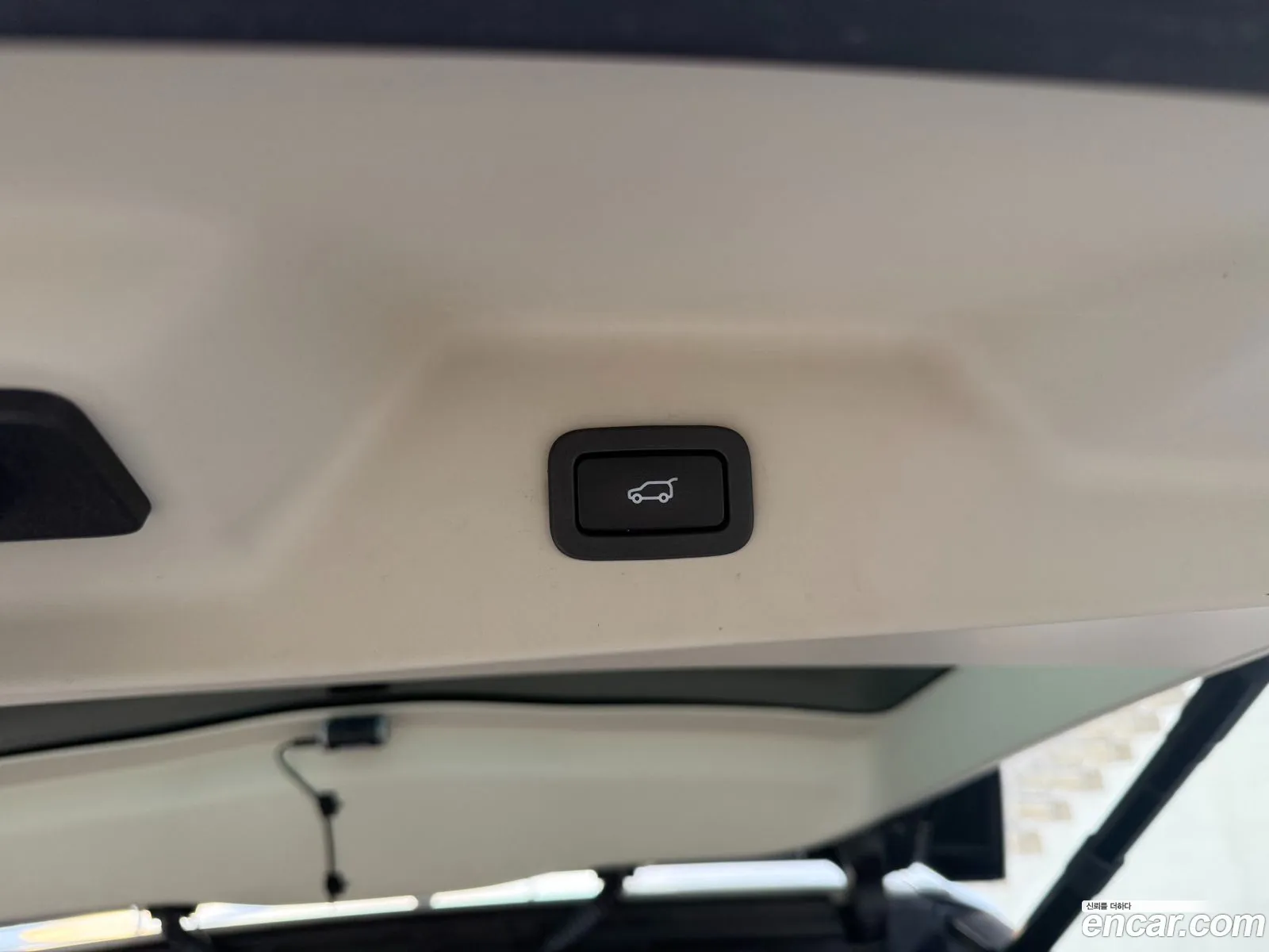 Land Rover Range Rover 2020 — 17