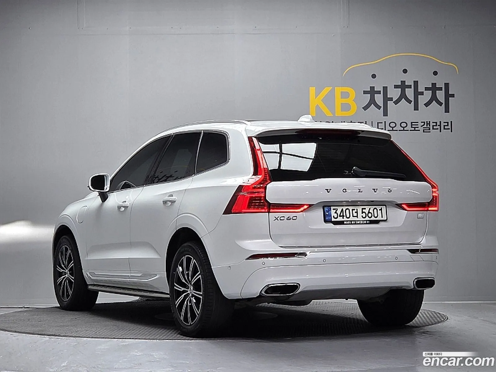 Volvo XC60 2021 — 12