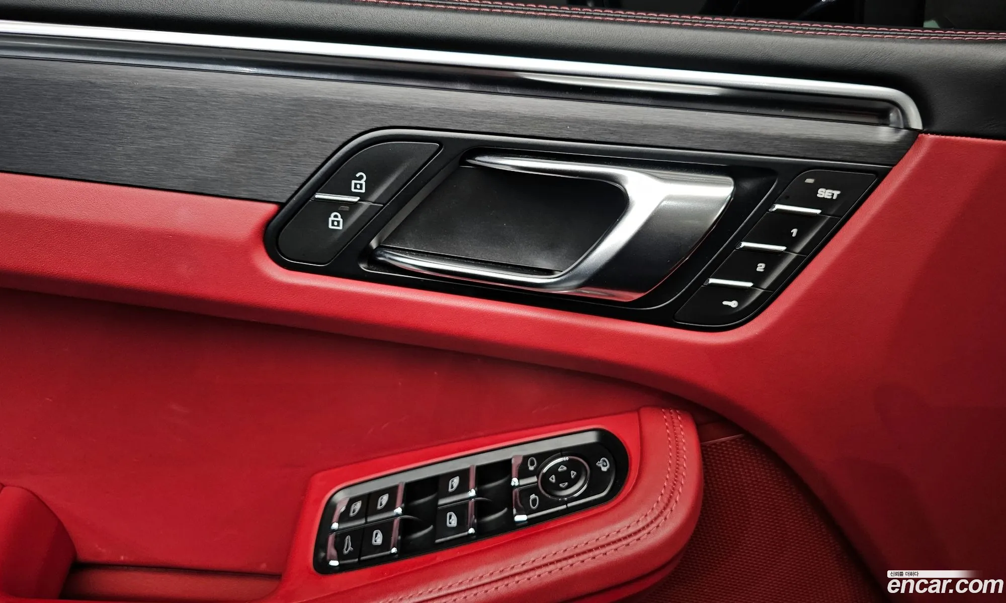 Porsche Macan 2023 WP1AF2956RLB50010 — 13