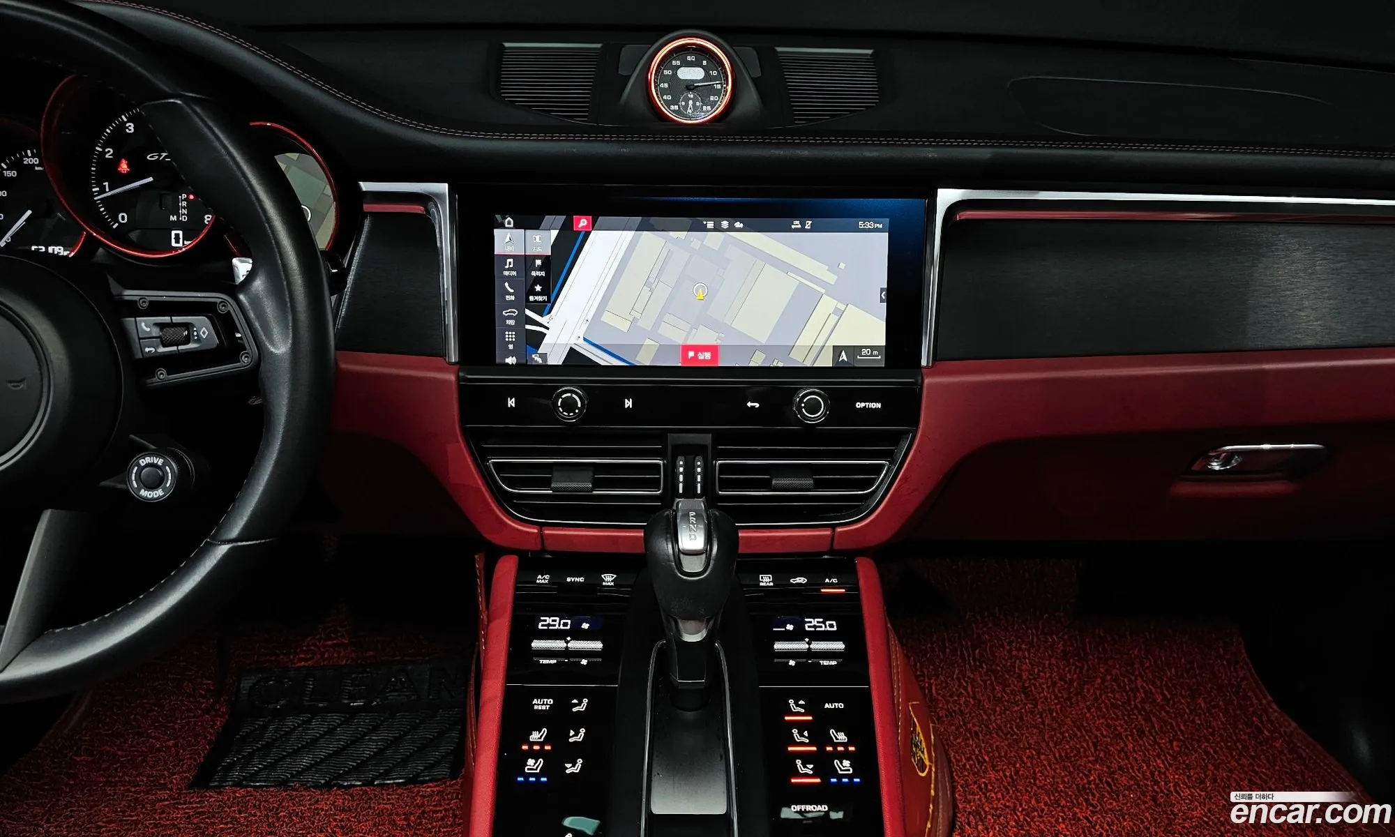 Porsche Macan 2023 WP1AF2956RLB50010 — 15