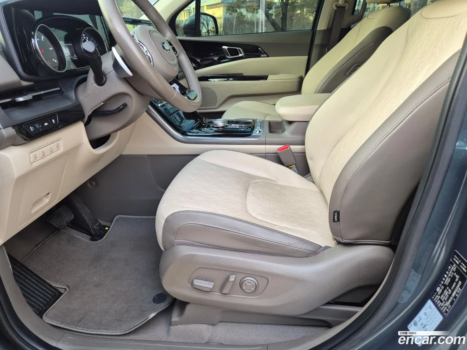 Kia Carnival 2021 — 13
