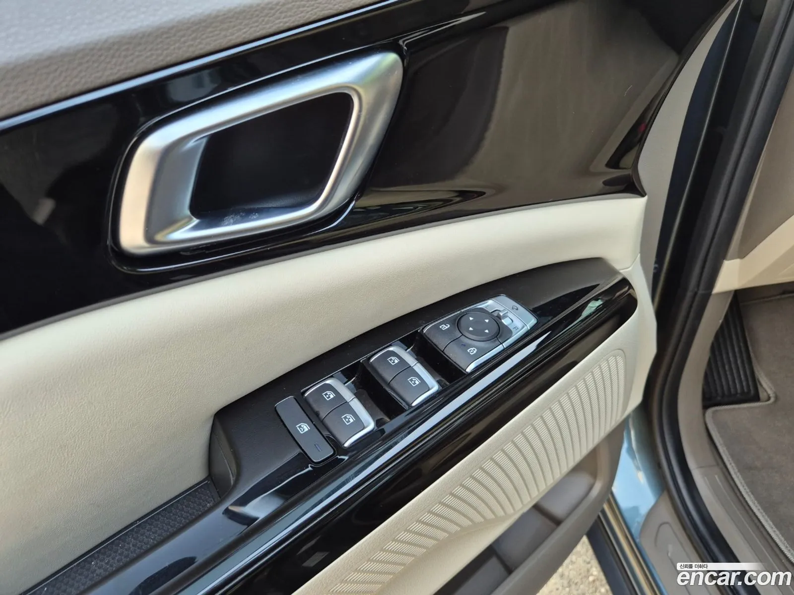 Kia Carnival 2021 — 11