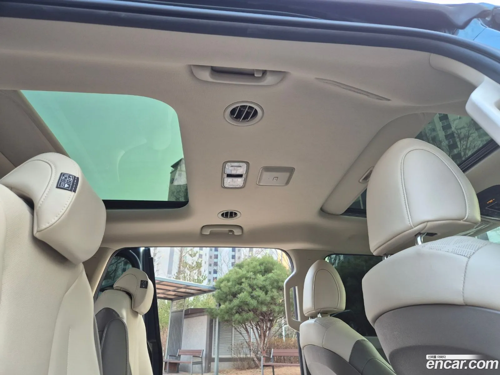 Kia Carnival 2021 — 3