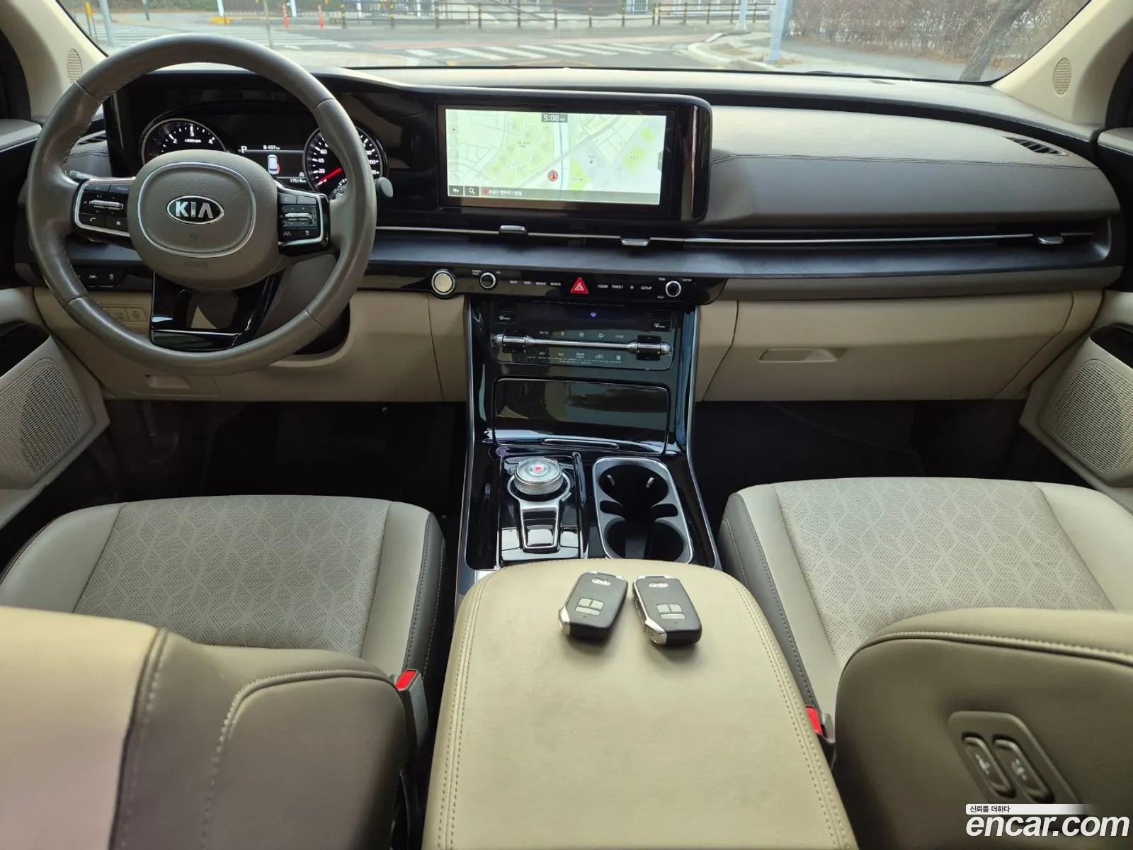 Kia Carnival 2021 — 16